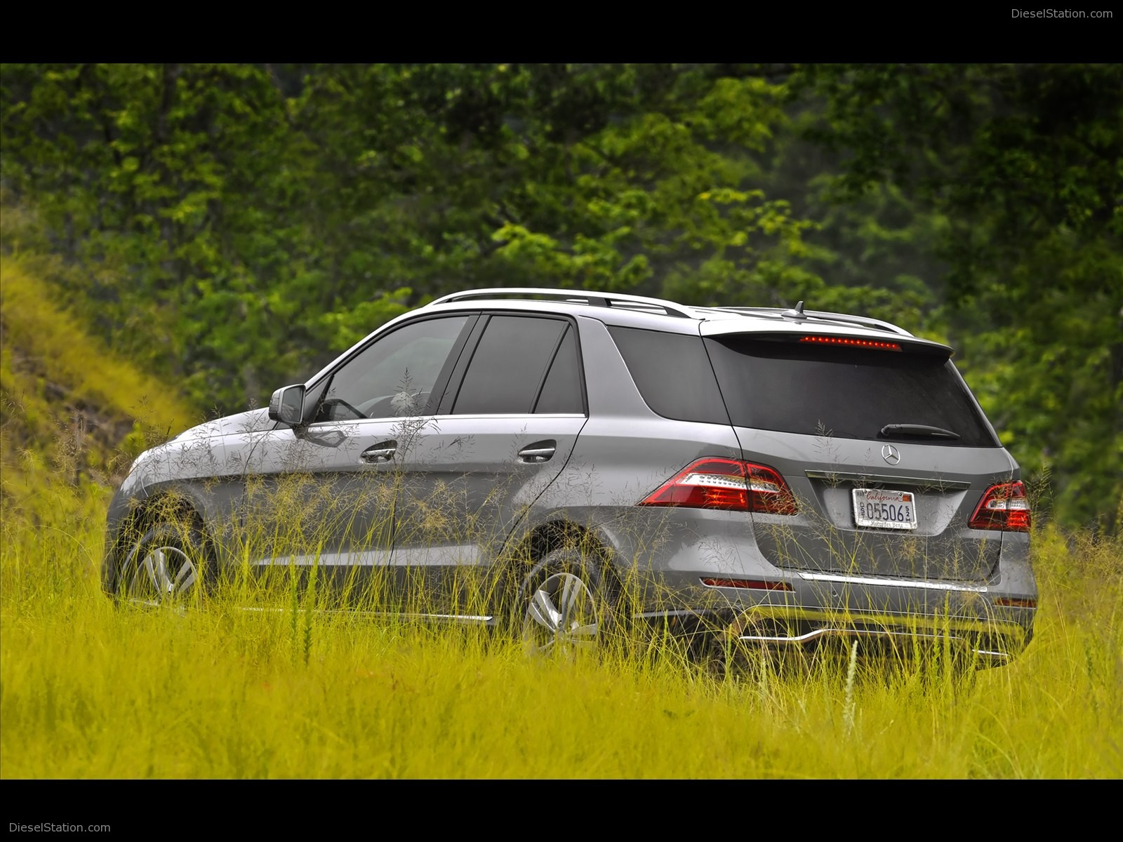 Mercedes Benz ML350 4MATIC 2012