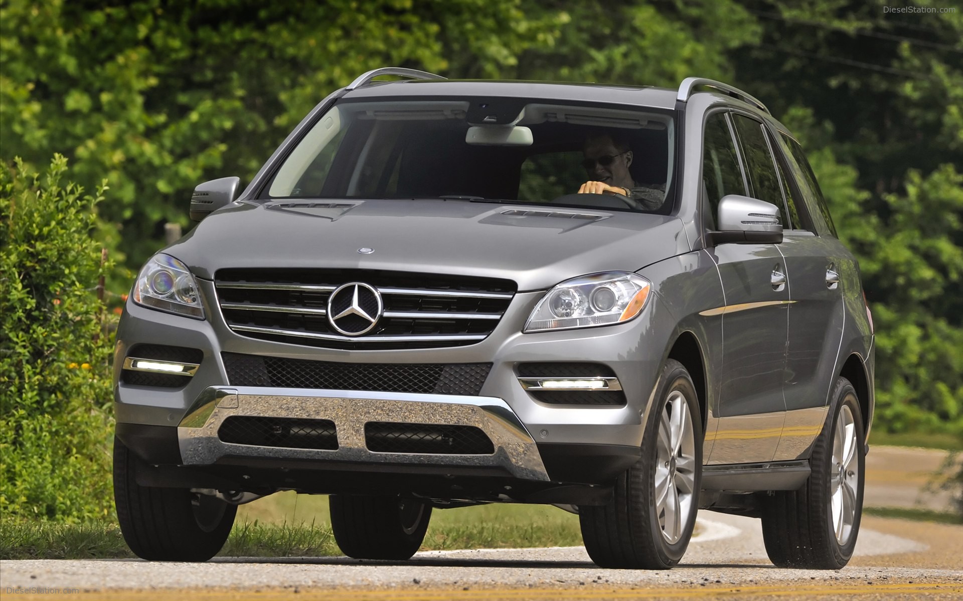 Mercedes Benz ML350 4MATIC 2012
