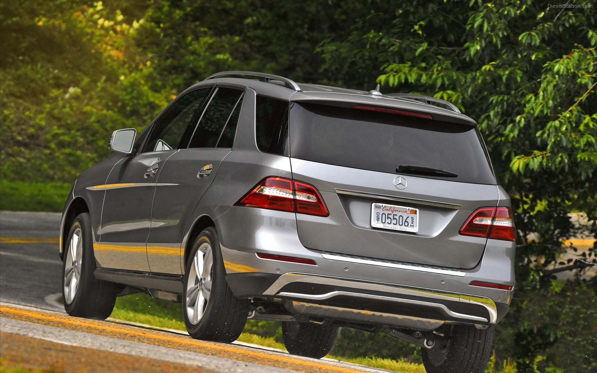 Mercedes Benz ML350 4MATIC 2012