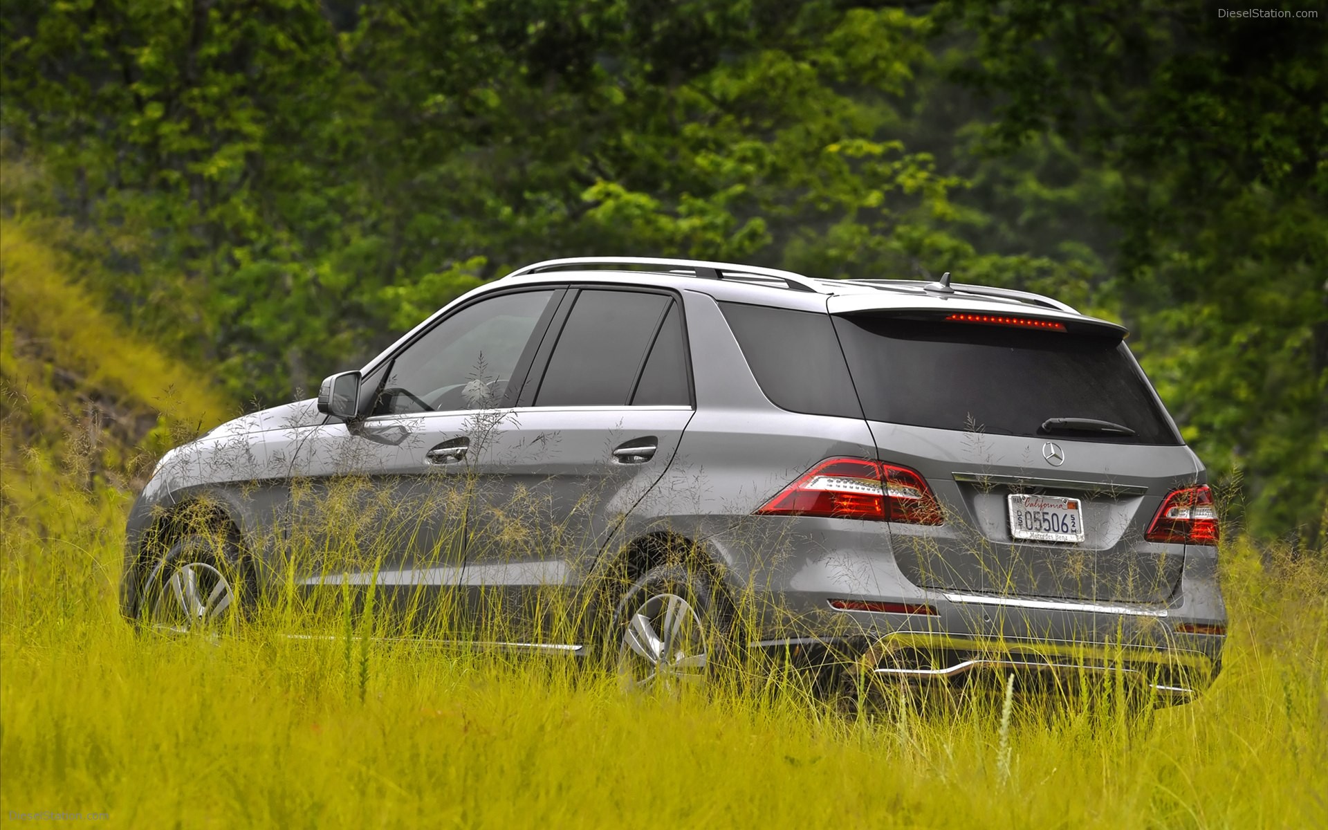 Mercedes Benz ML350 4MATIC 2012