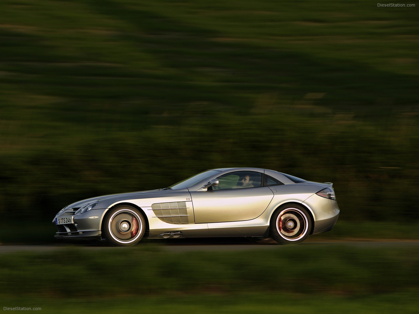 Mercedes McLaren SLR 722 Edition