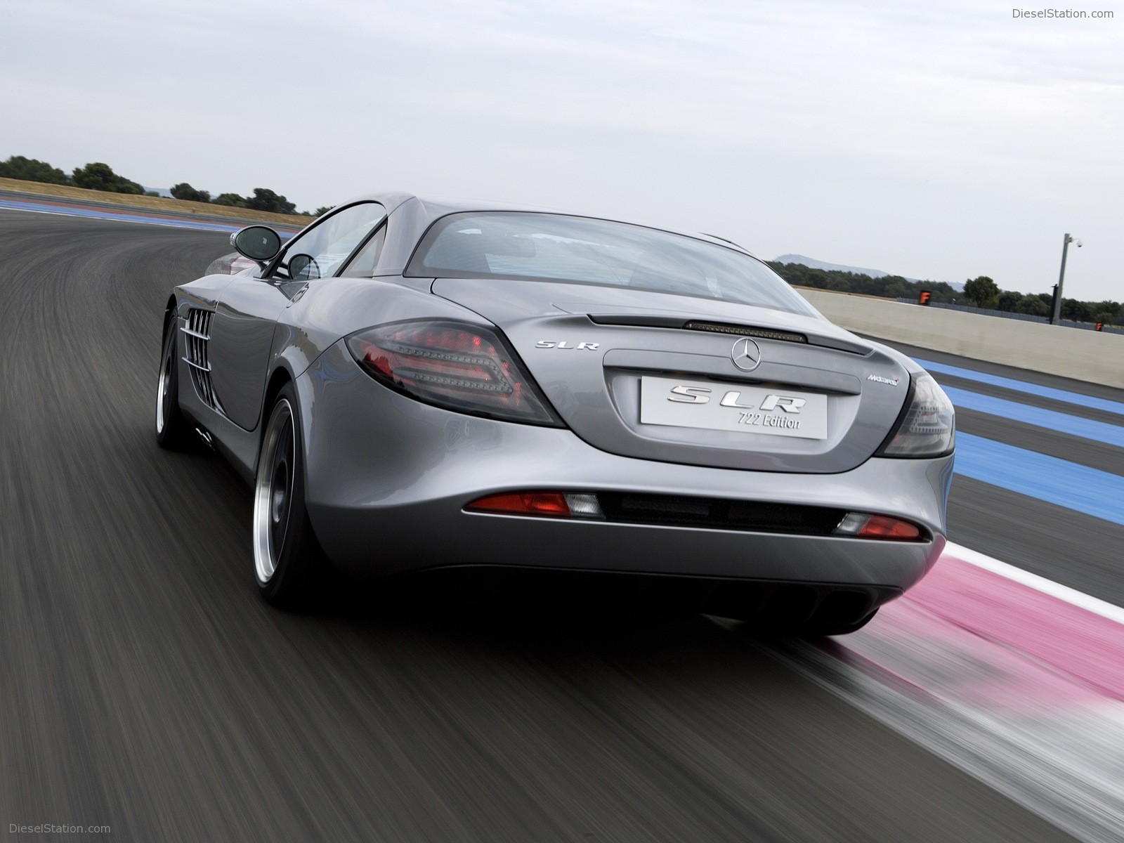 Mercedes McLaren SLR 722 Edition
