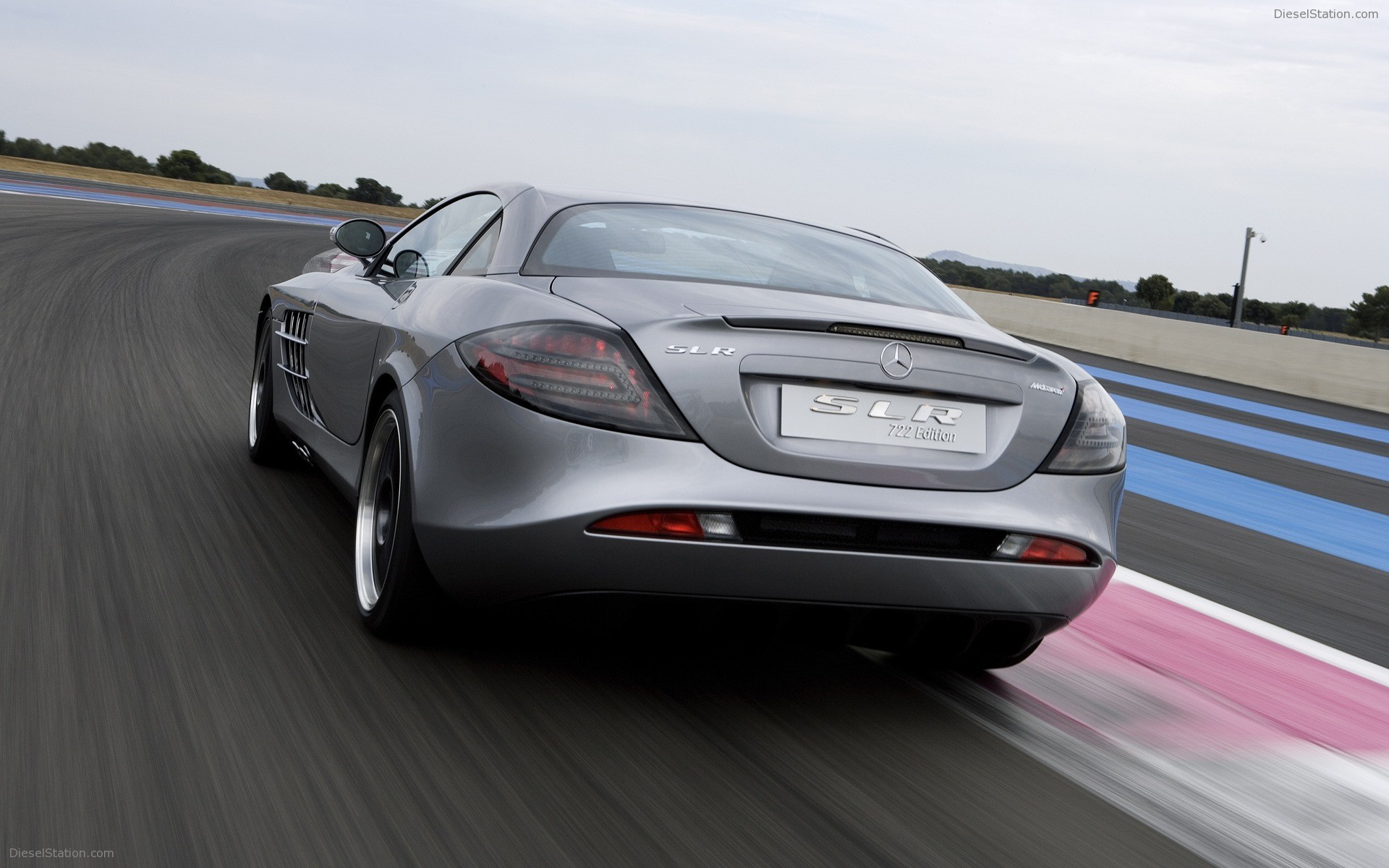 Mercedes McLaren SLR 722 Edition
