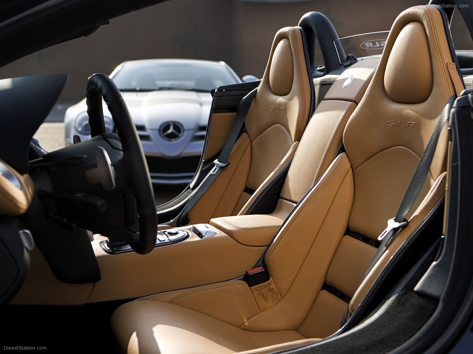 Mercedes McLaren SLR Roadster