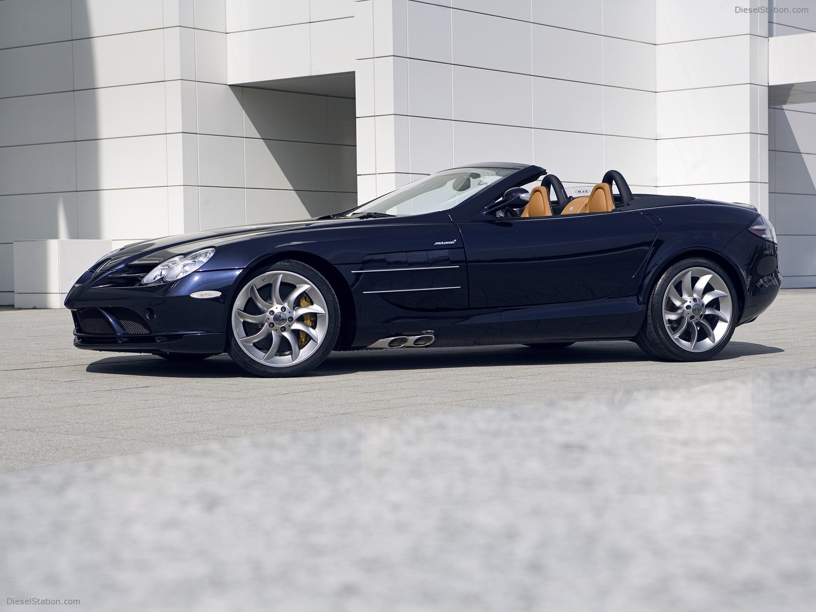 Mercedes McLaren SLR Roadster