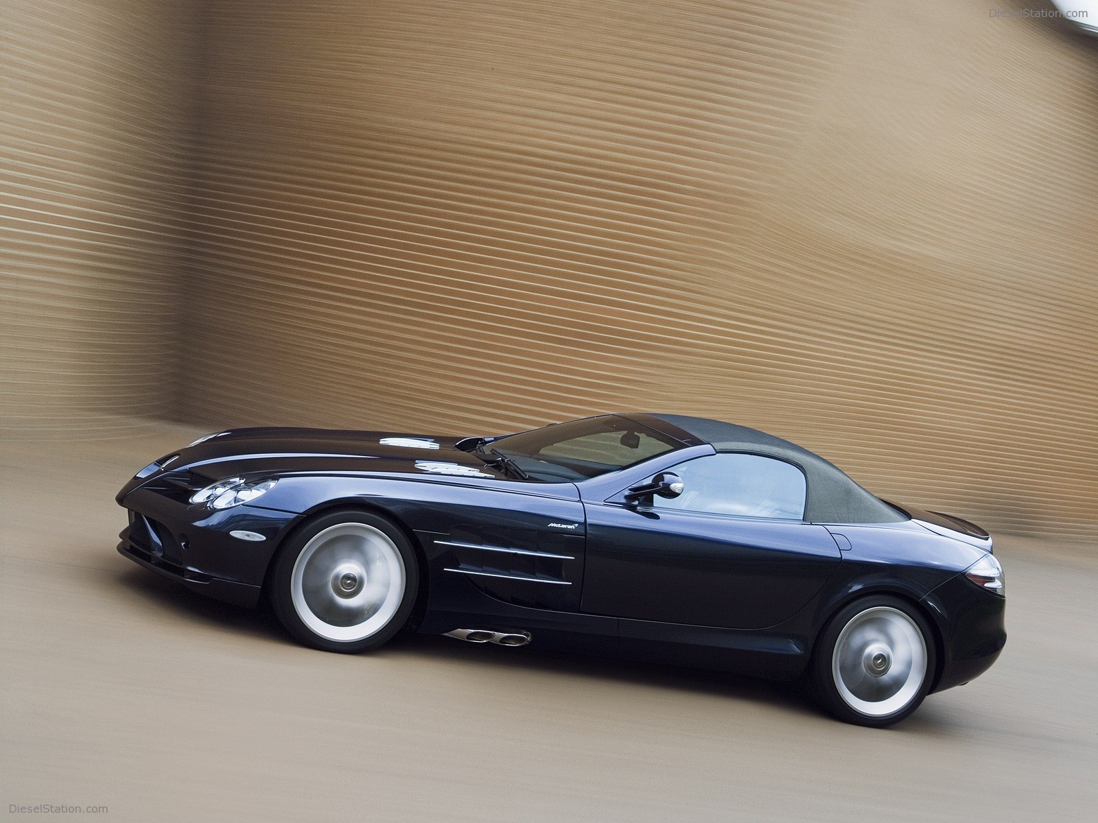 Mercedes McLaren SLR Roadster