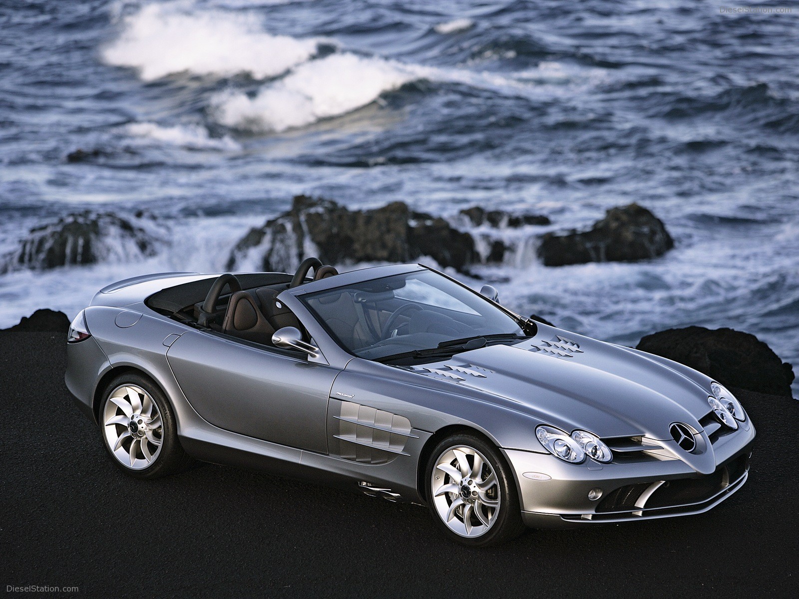 Mercedes McLaren SLR Roadster