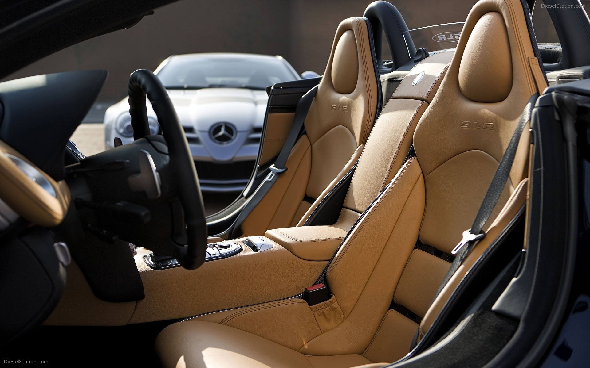 Mercedes McLaren SLR Roadster