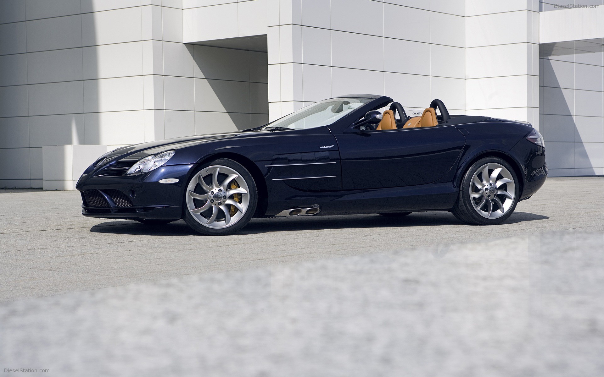 Mercedes McLaren SLR Roadster