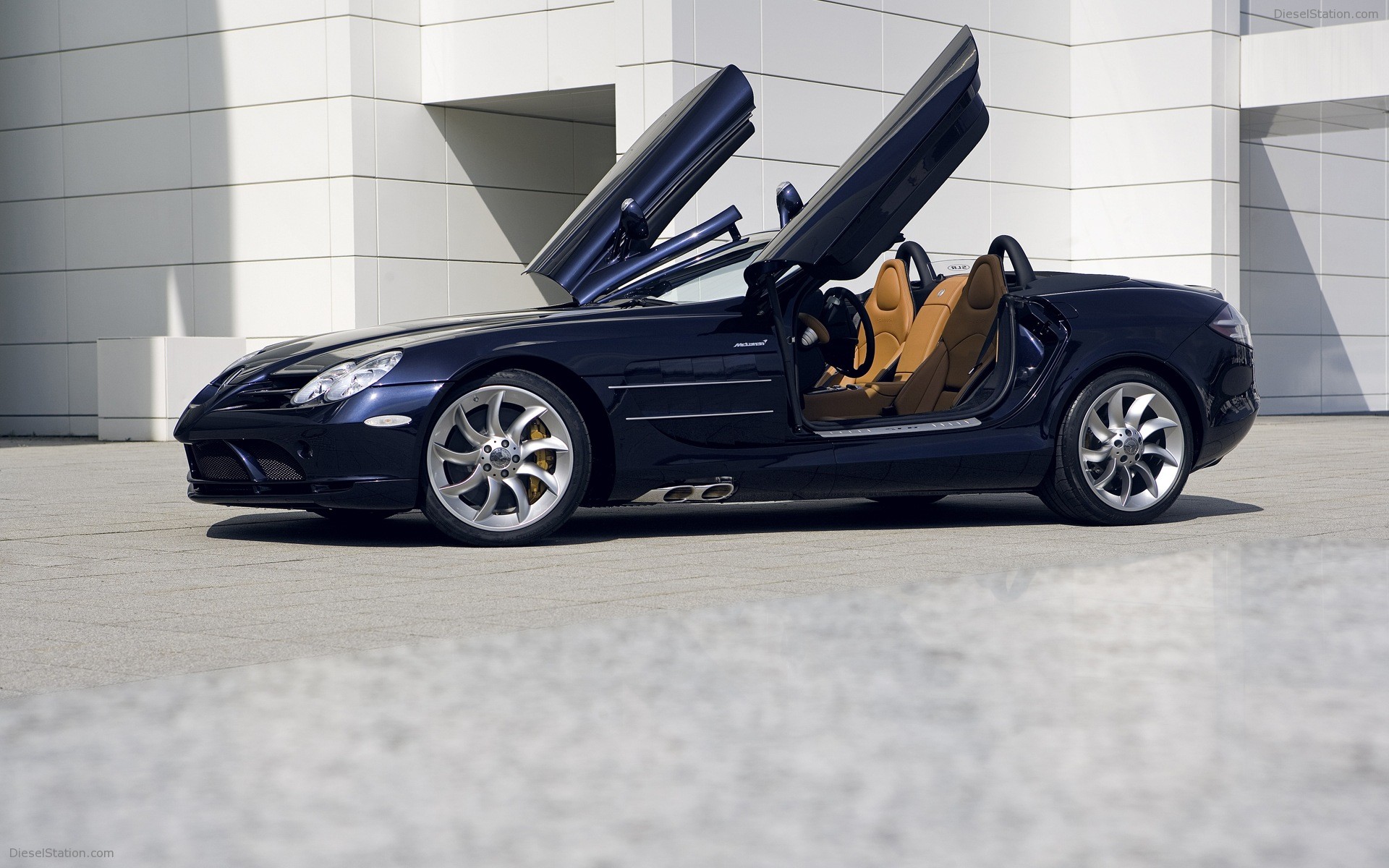 Mercedes McLaren SLR Roadster