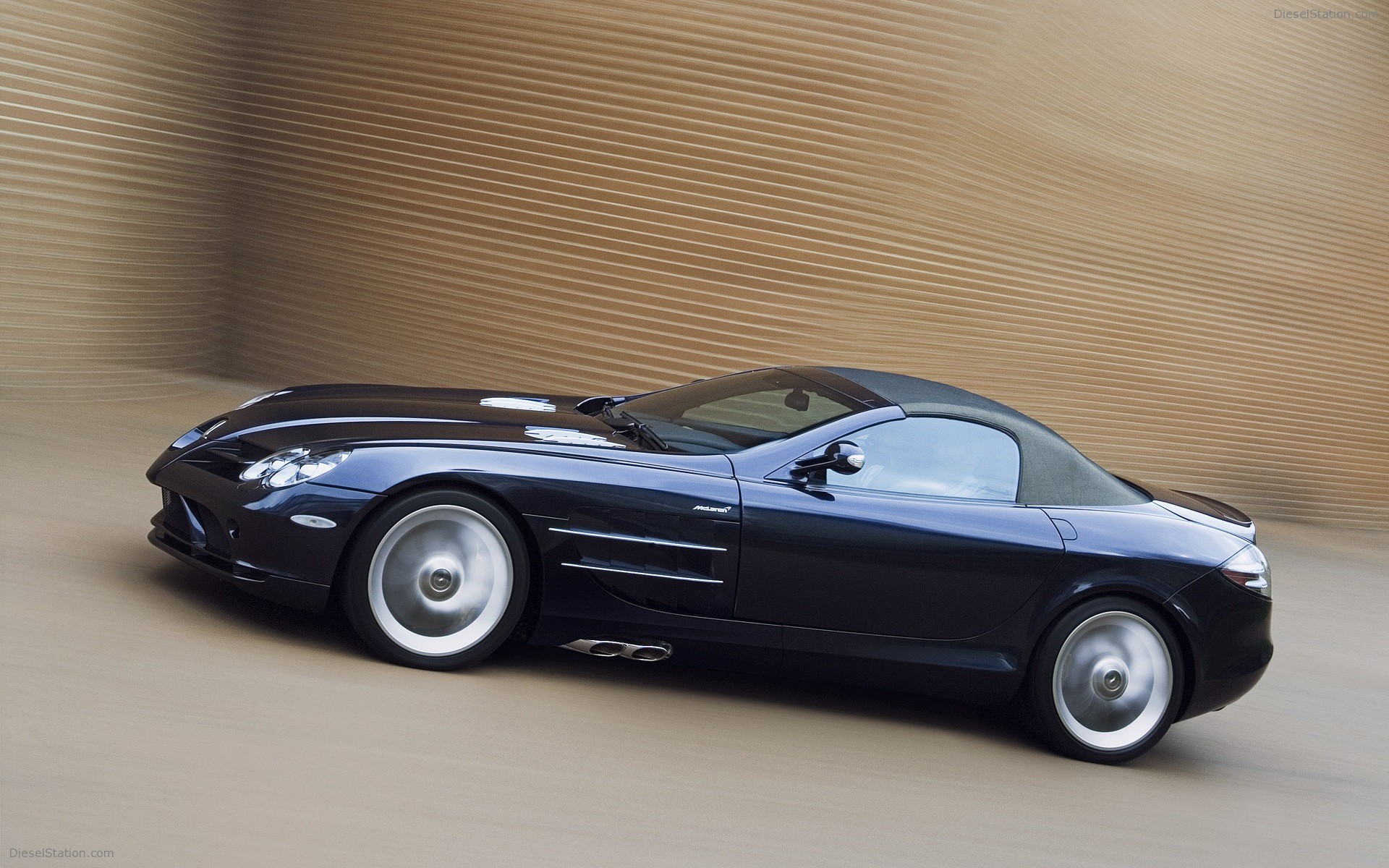 Mercedes McLaren SLR Roadster
