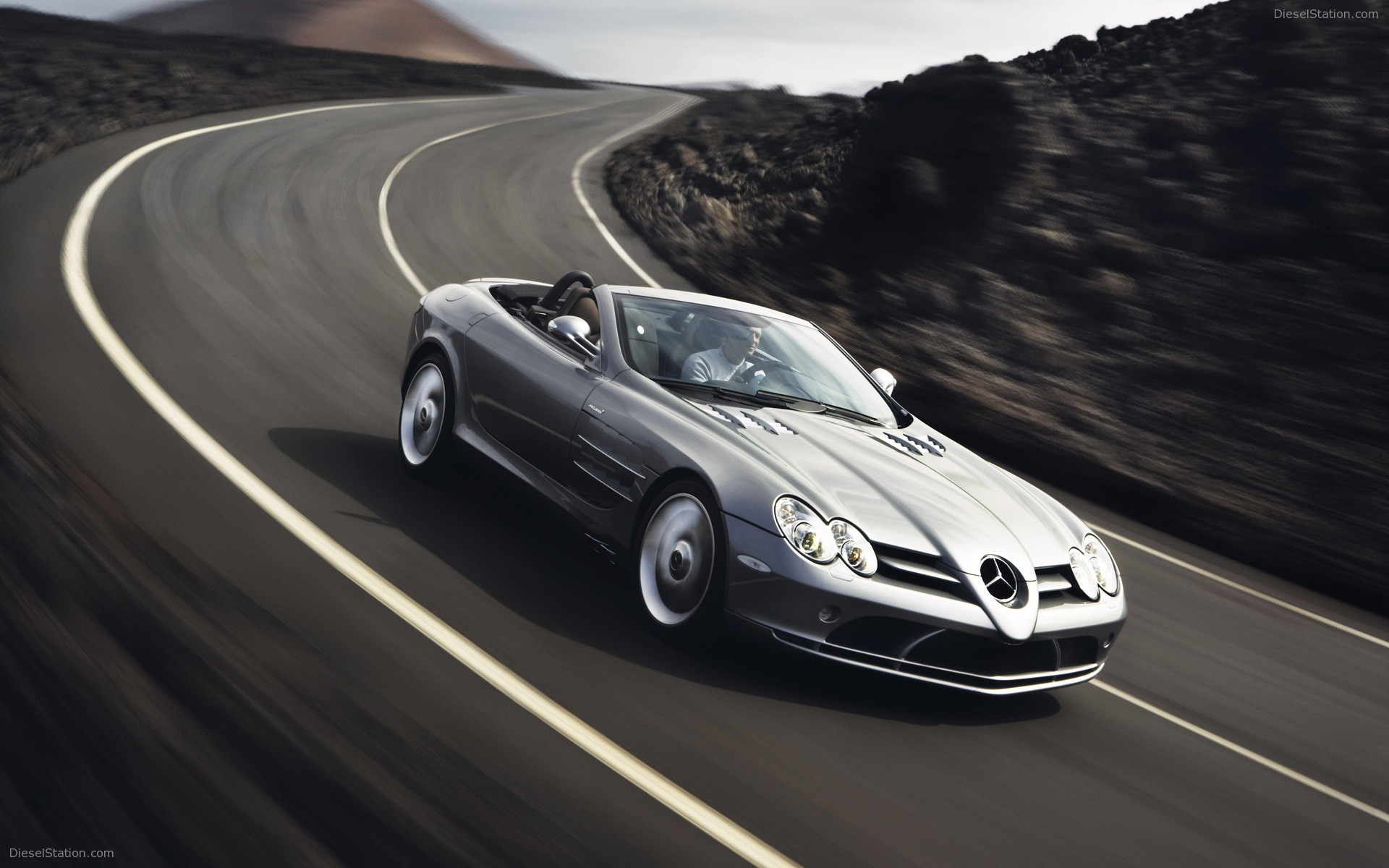Mercedes McLaren SLR Roadster