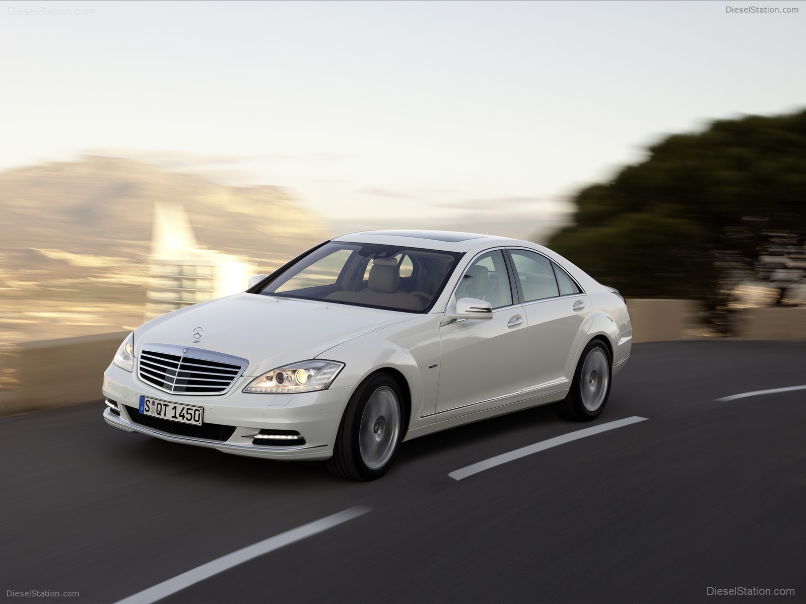 2010 Mercedes Benz New S-Class S 400 Hybrid