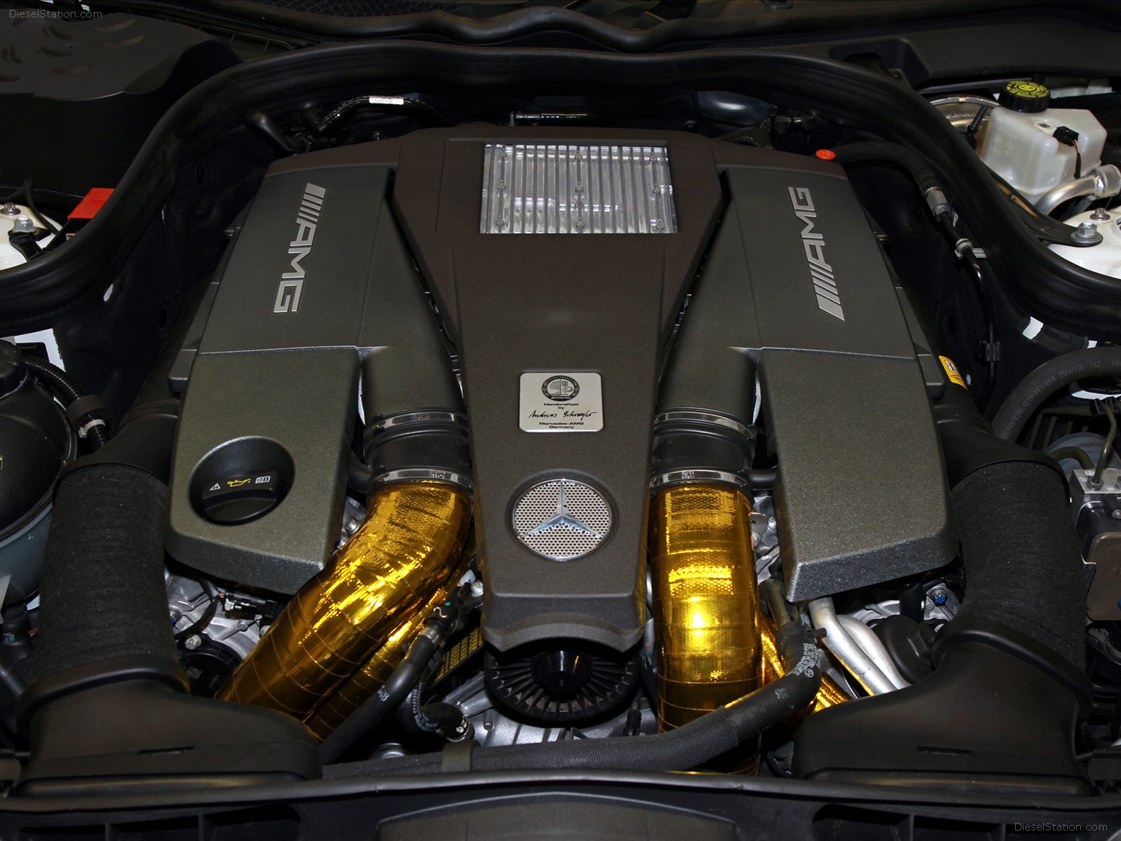 Posaidon Mercedes-Benz E63 AMG RS 850 2014 Posaidon Mercedes-Benz E63 AMG RS 850 2014