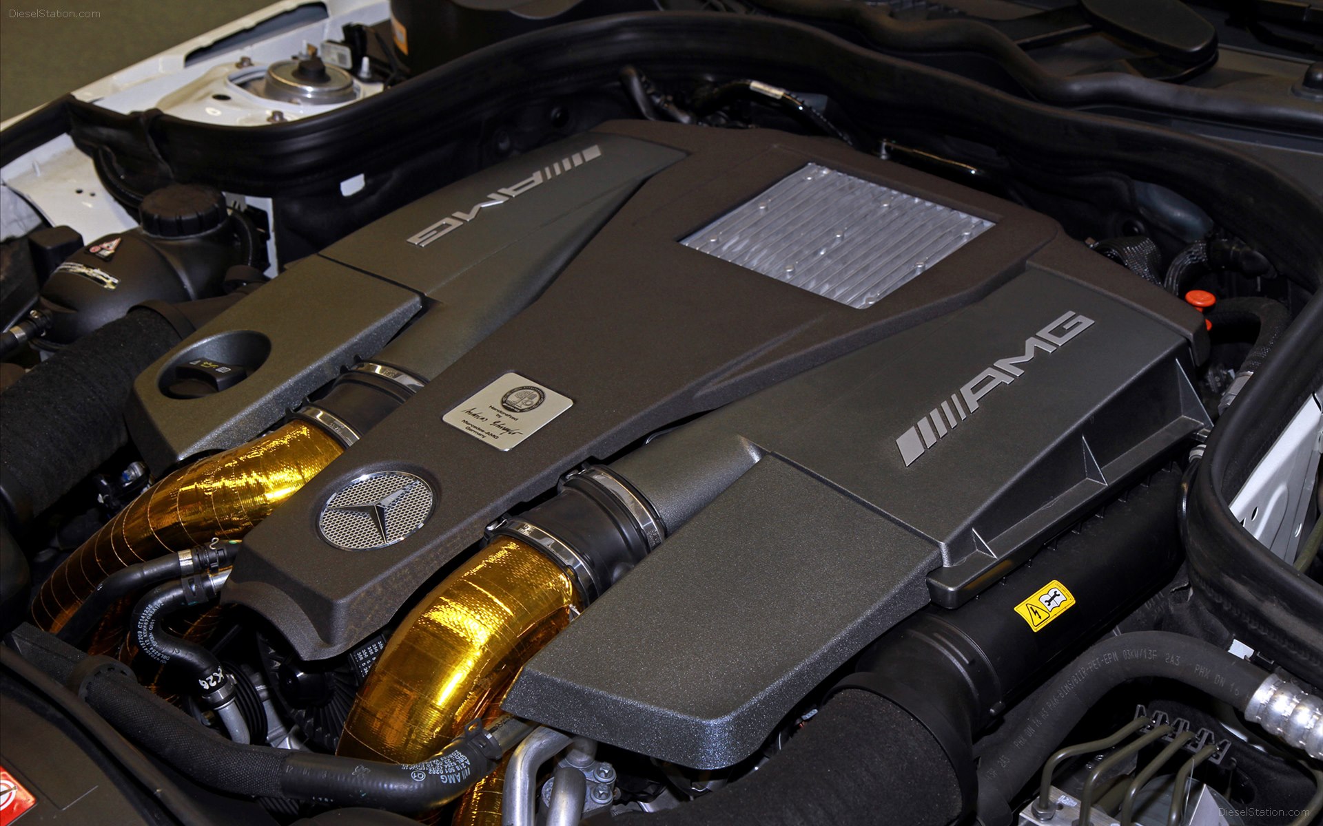 Posaidon Mercedes-Benz E63 AMG RS 850 2014 Posaidon Mercedes-Benz E63 AMG RS 850 2014