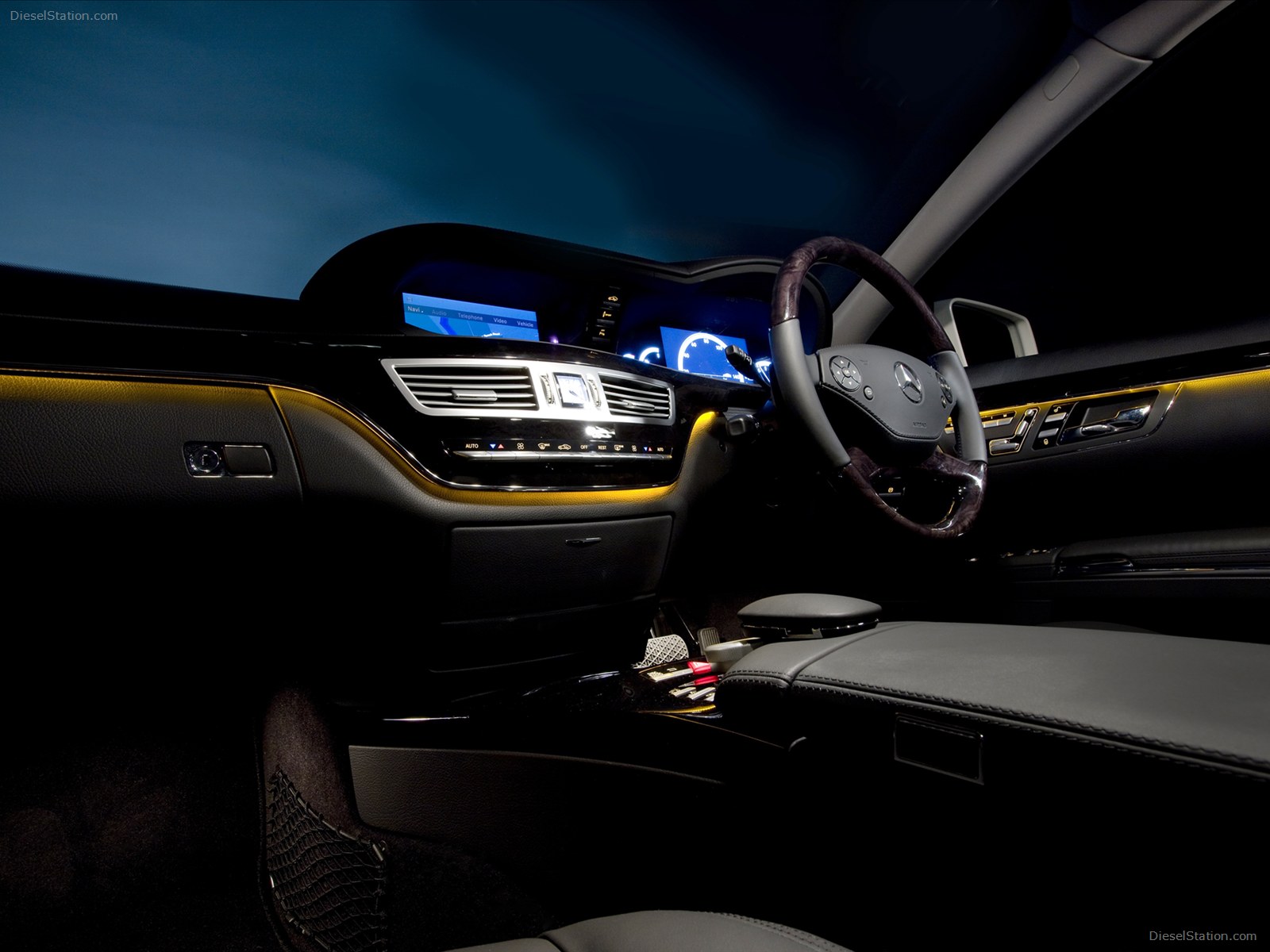 Mercedes Benz S Class 2012