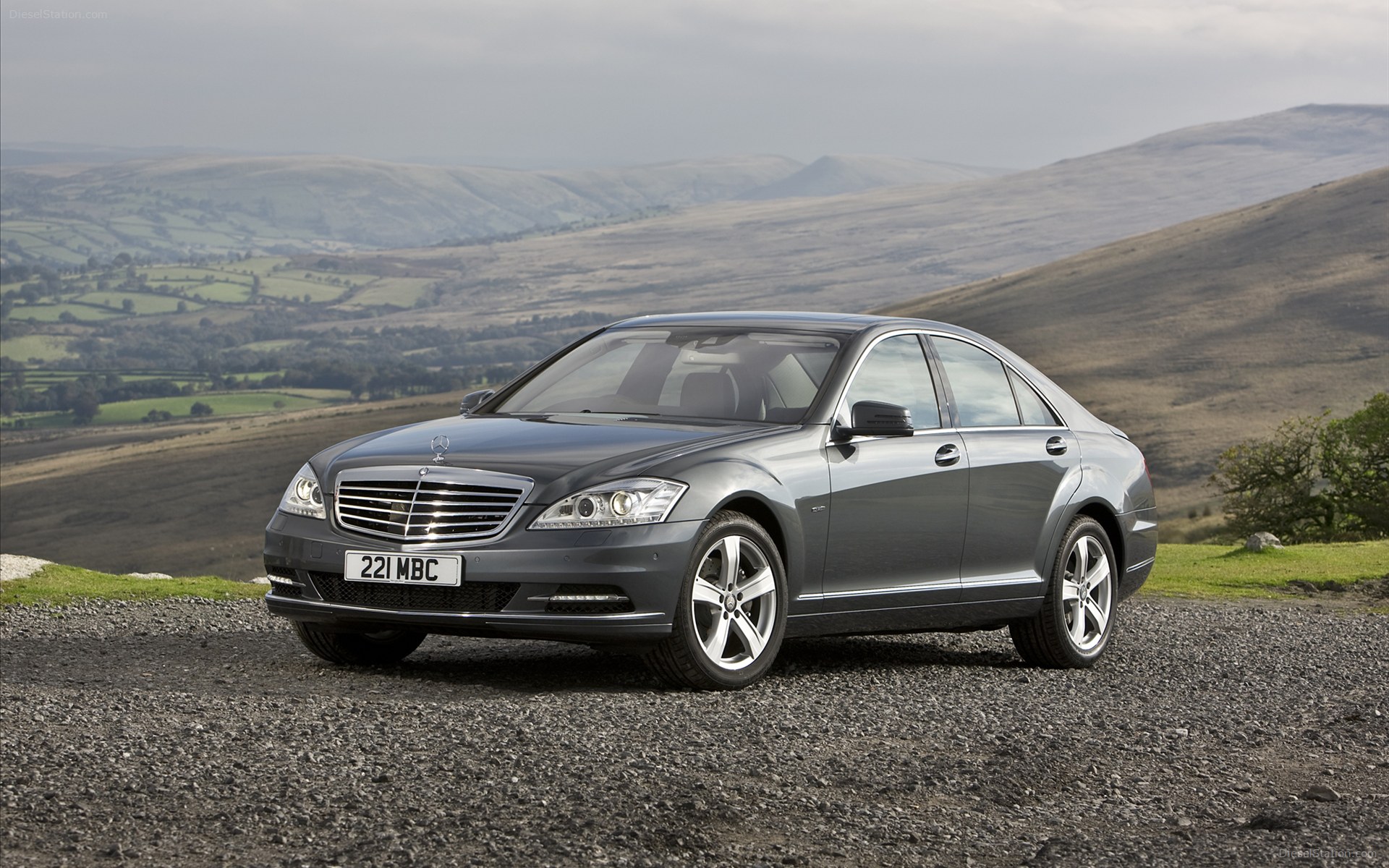 Mercedes Benz S Class 2012