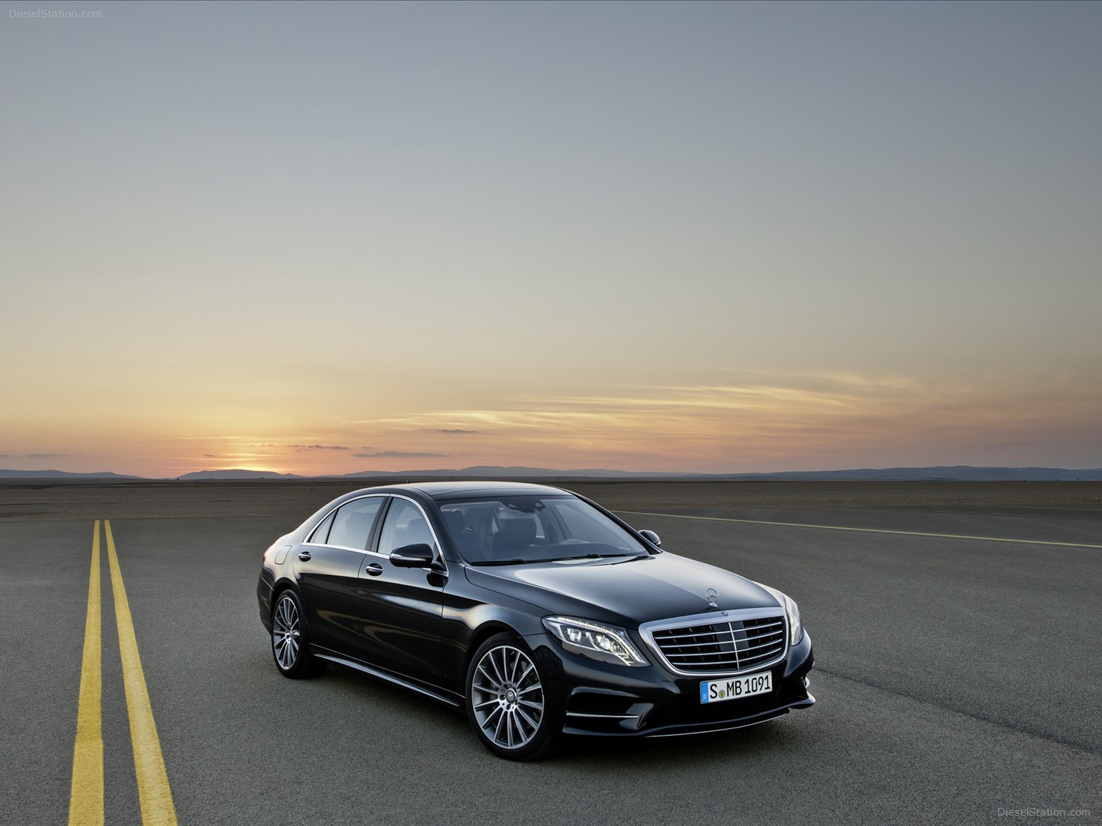 Mercedes-Benz S-Class 2014