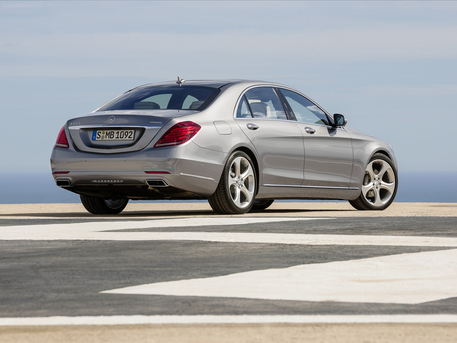 Mercedes-Benz S-Class 2014