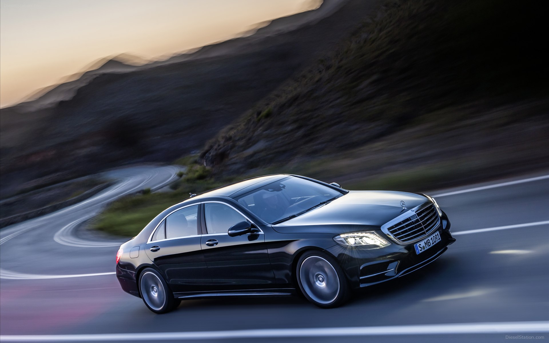 Mercedes-Benz S-Class 2014