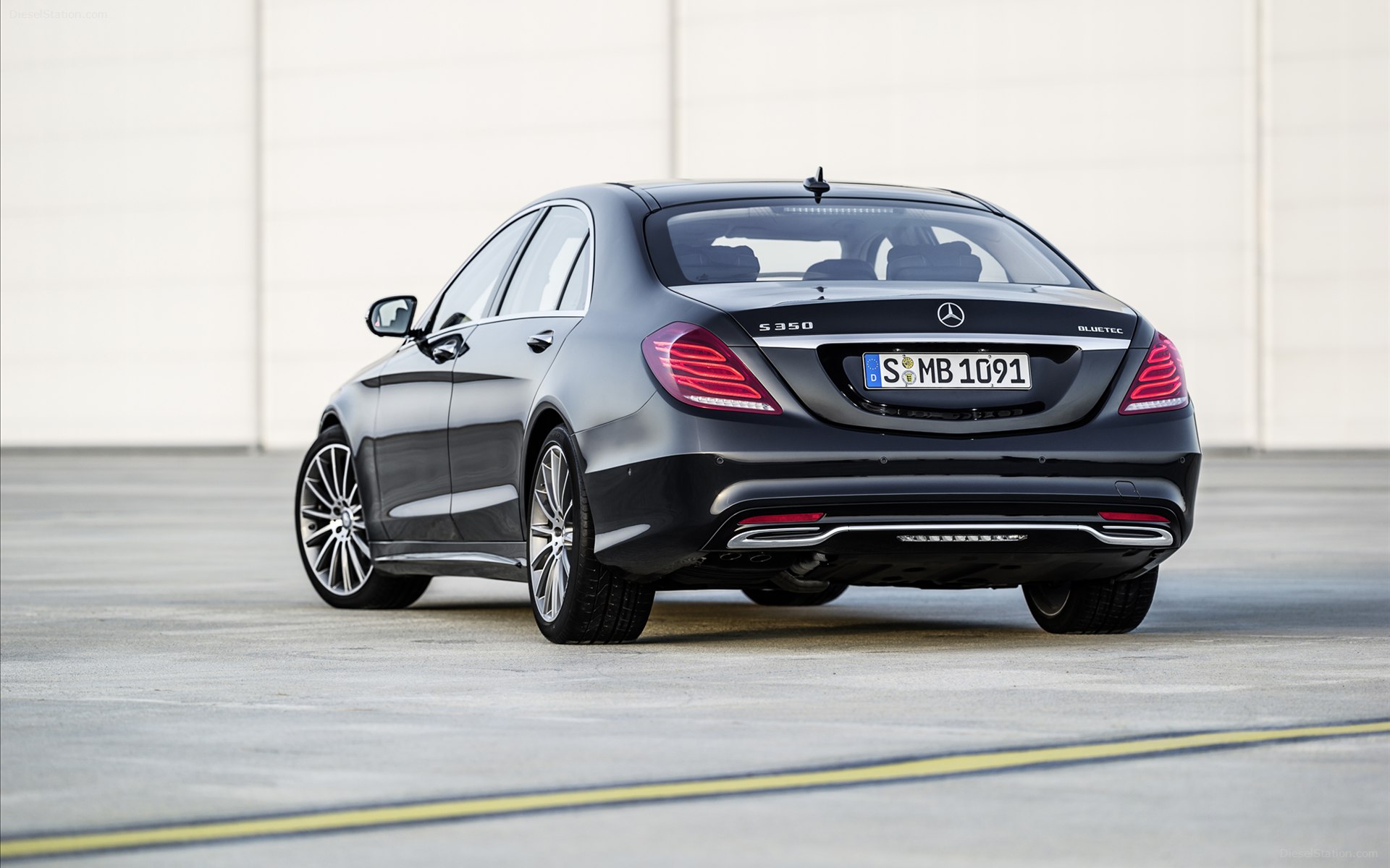 Mercedes-Benz S-Class 2014