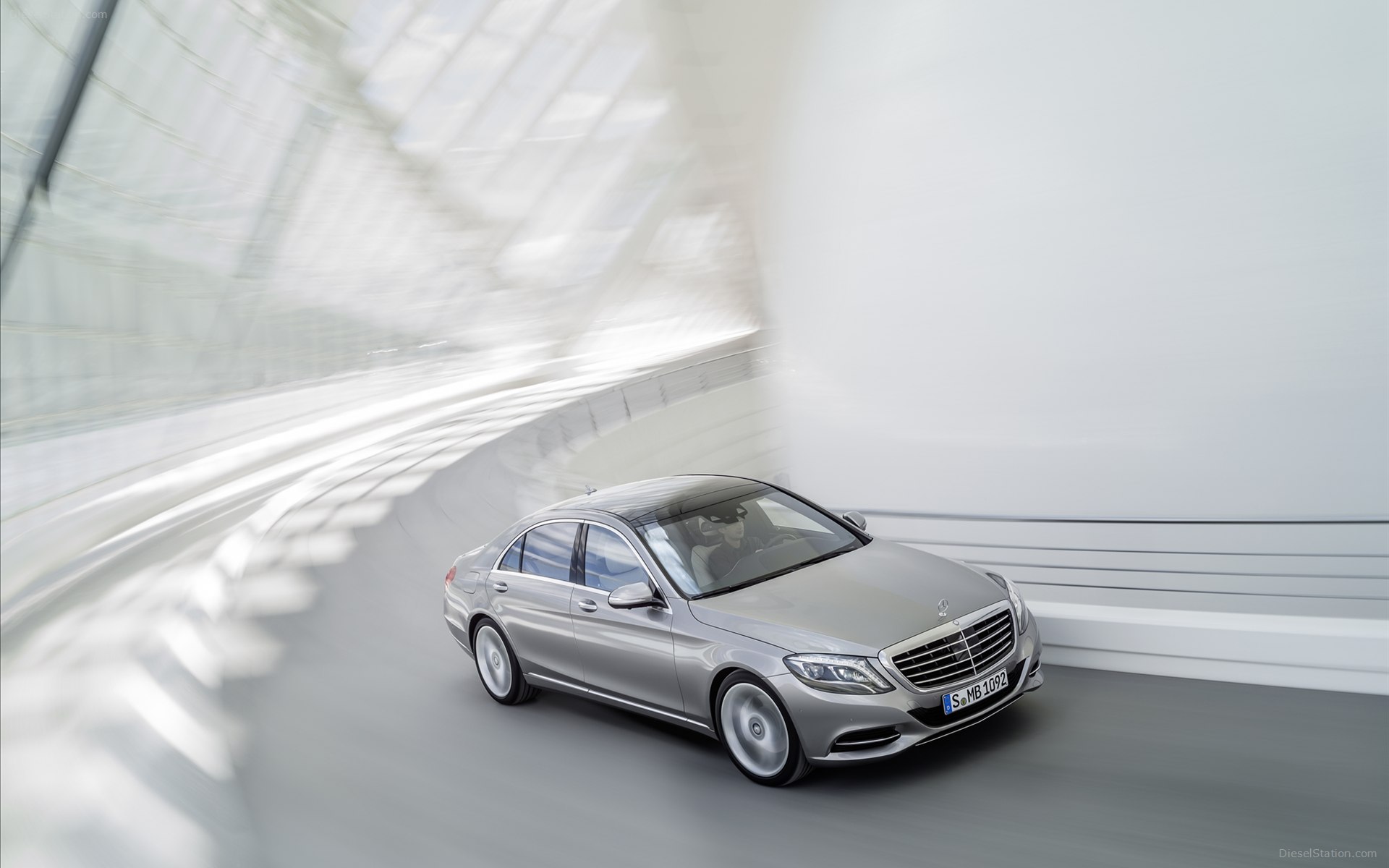 Mercedes-Benz S-Class 2014
