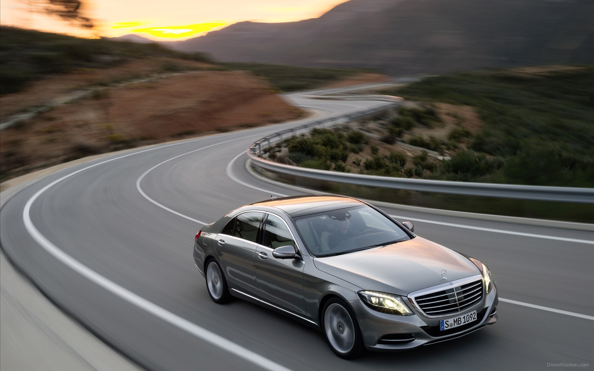 Mercedes-Benz S-Class 2014