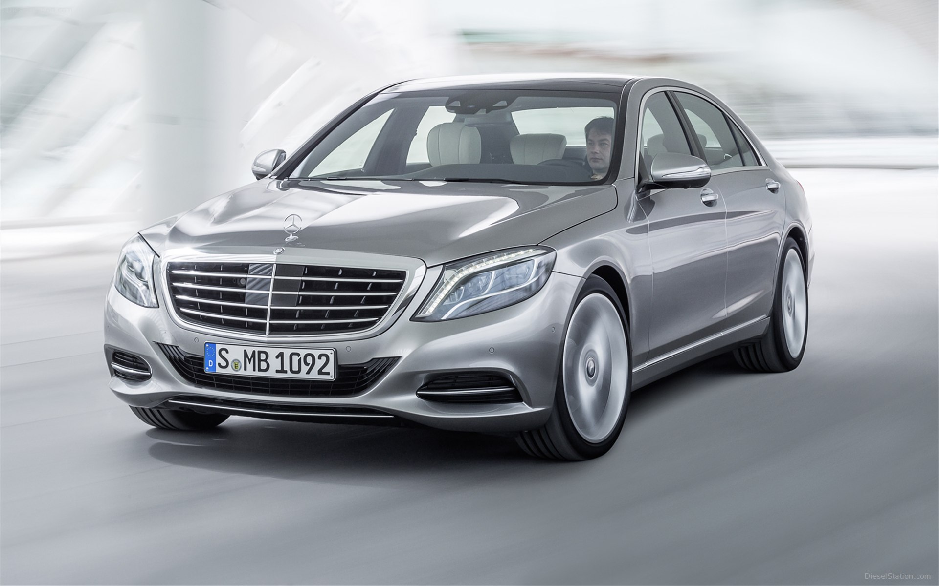 Mercedes-Benz S-Class 2014