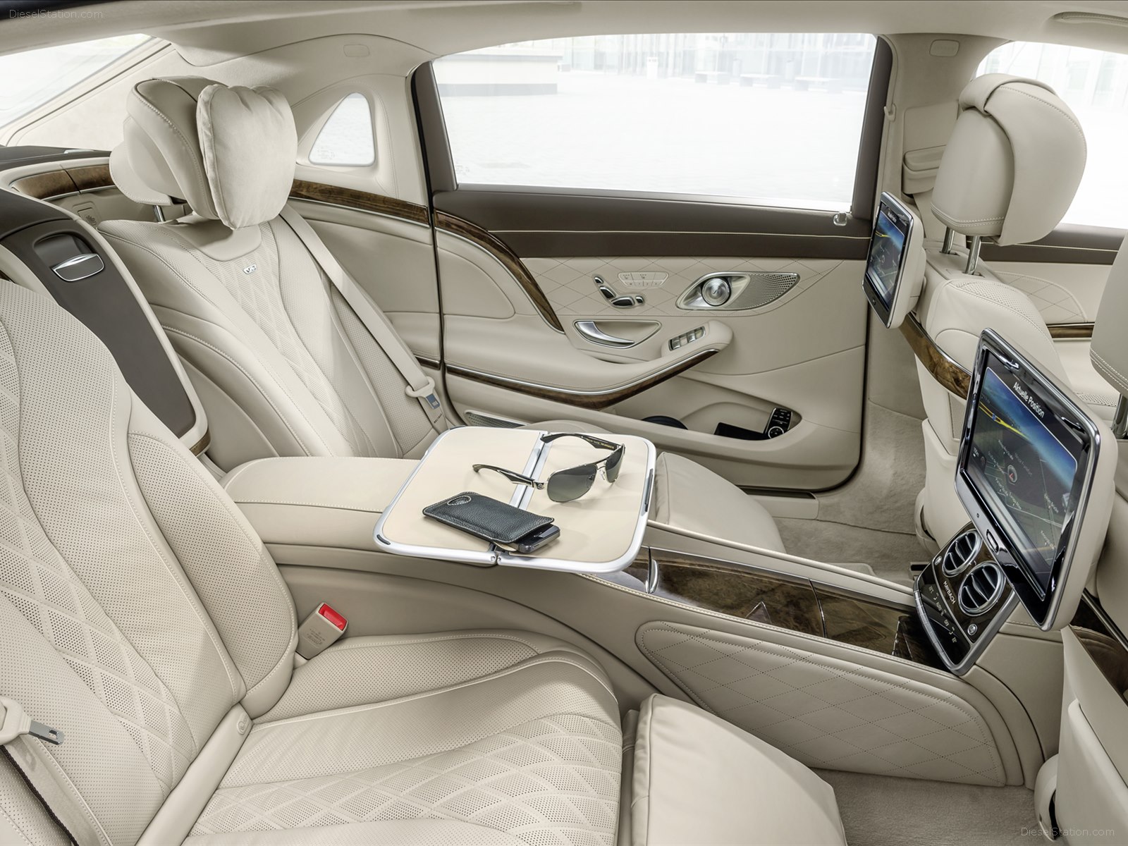 Mercedes-Maybach S-Class 2016