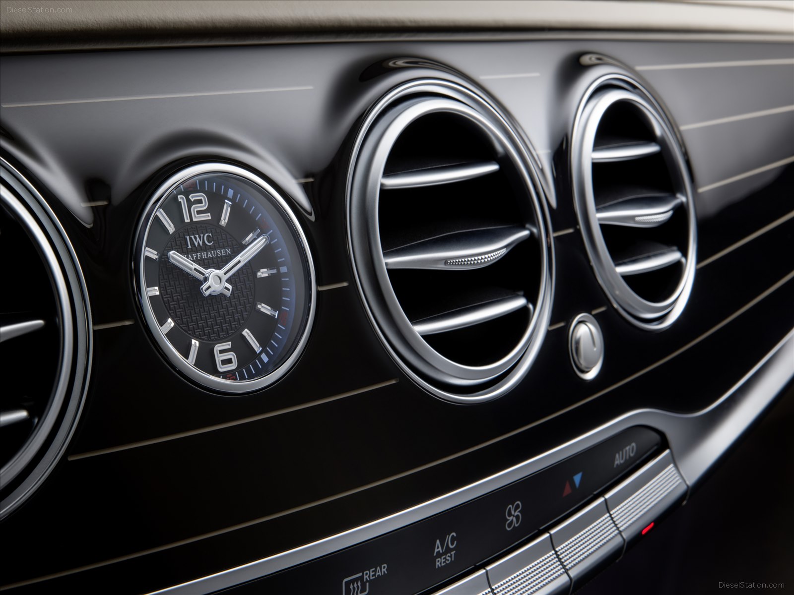 Mercedes-Maybach S-Class 2016
