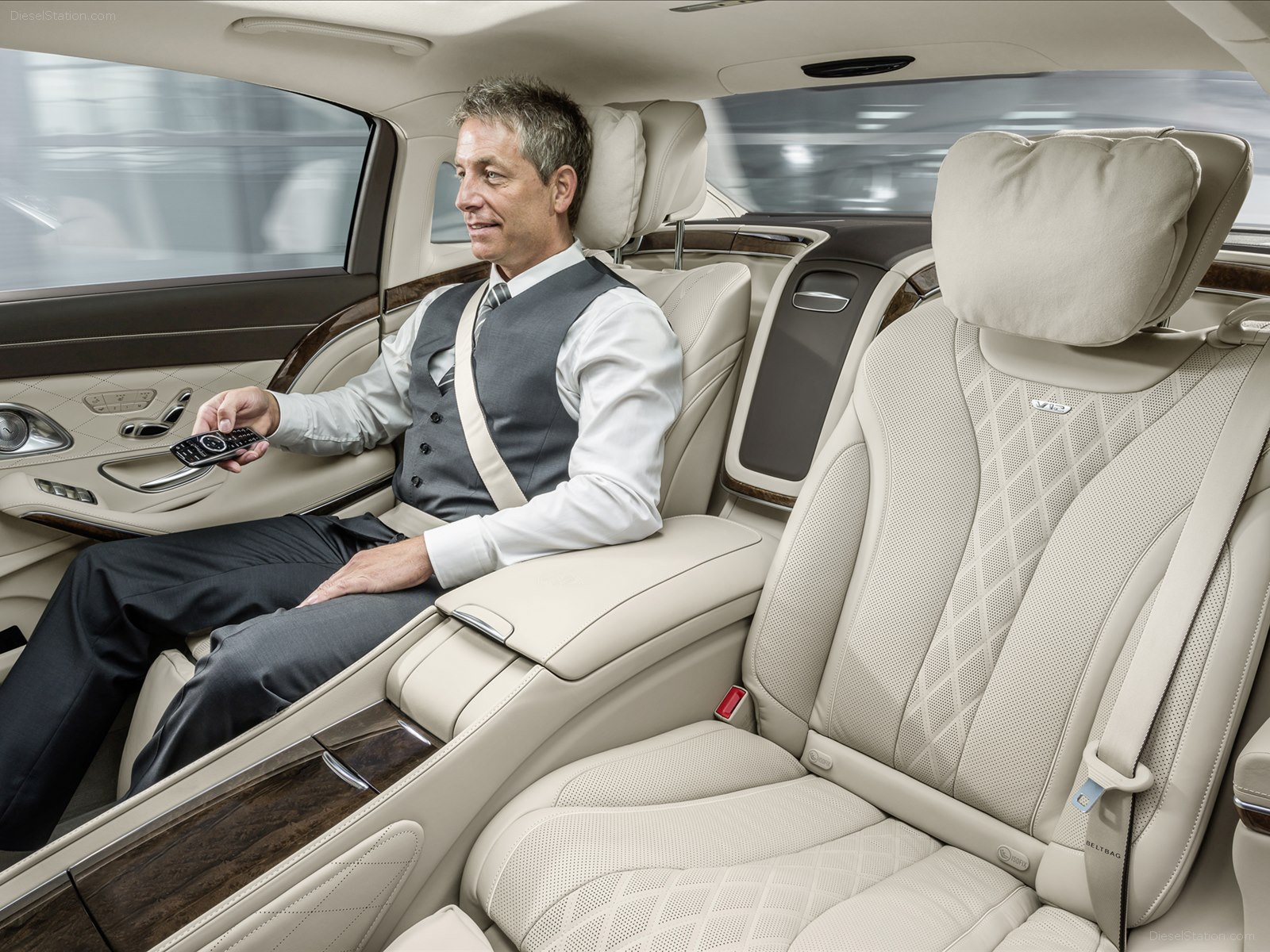 Mercedes-Maybach S-Class 2016