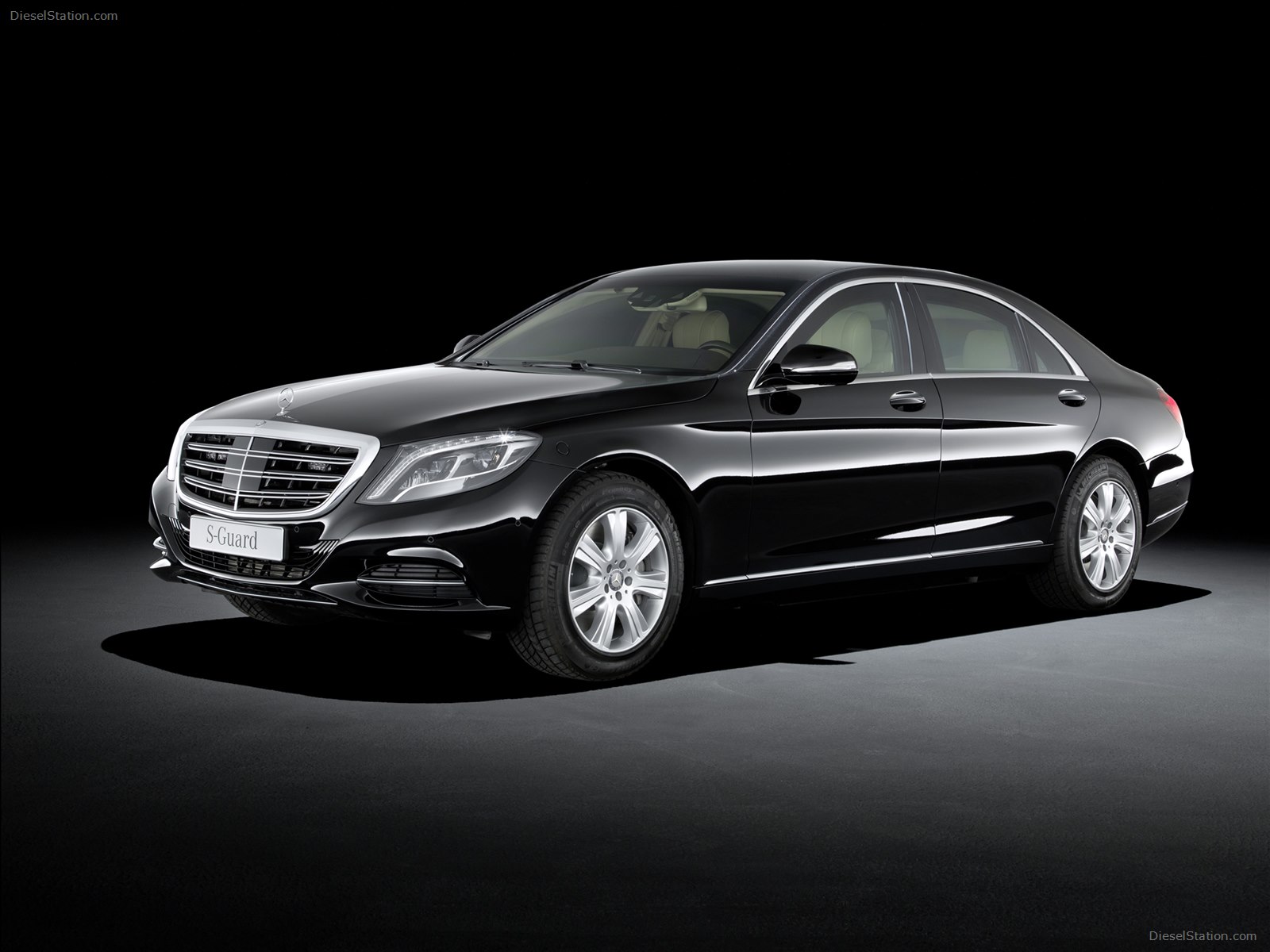 Mercedes-Benz S-Class S 600 Guard 2015