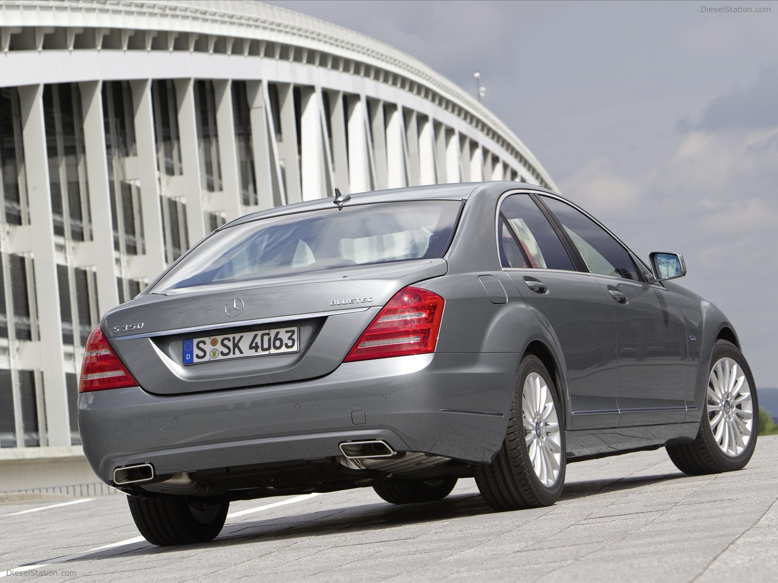 Mercedes Benz  S350 BlueTEC 4MATIC 2012