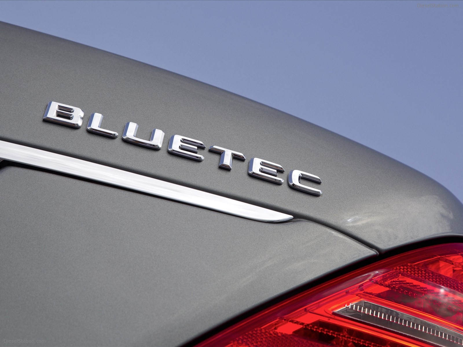 Mercedes Benz  S350 BlueTEC 4MATIC 2012