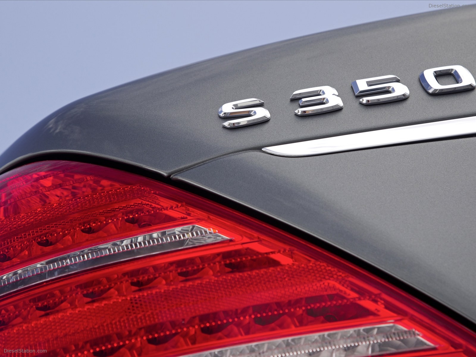 Mercedes Benz  S350 BlueTEC 4MATIC 2012