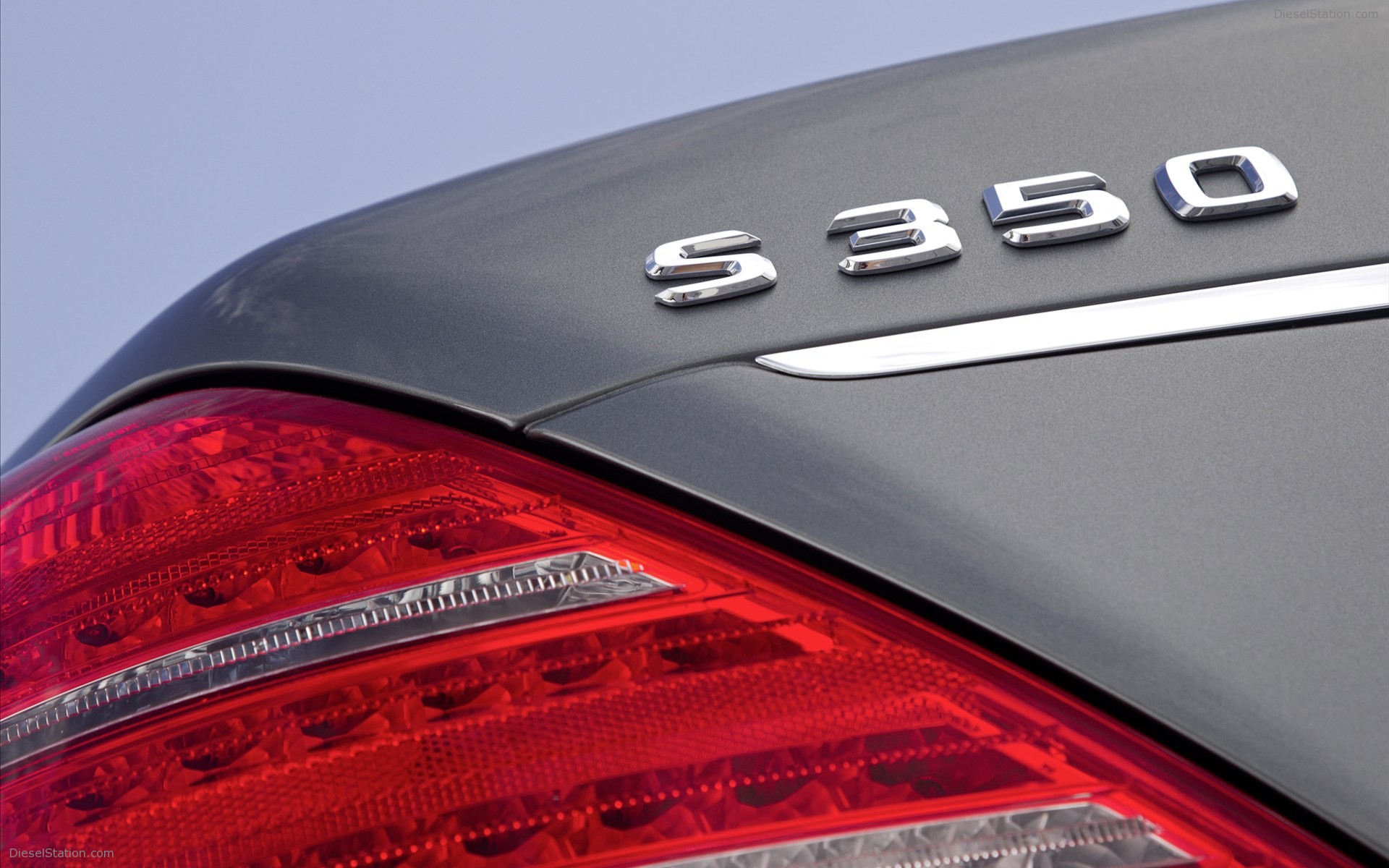 Mercedes Benz  S350 BlueTEC 4MATIC 2012