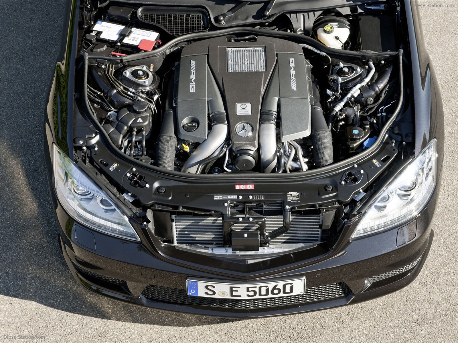 Mercedes-Benz S63 AMG 2011