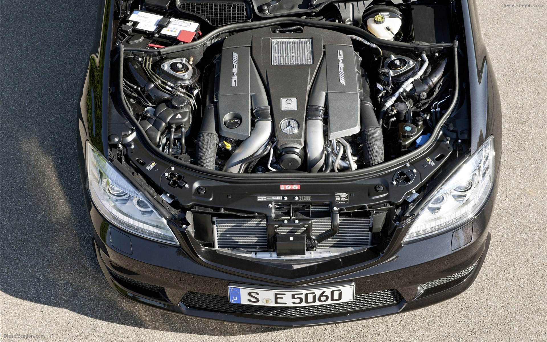 Mercedes-Benz S63 AMG 2011