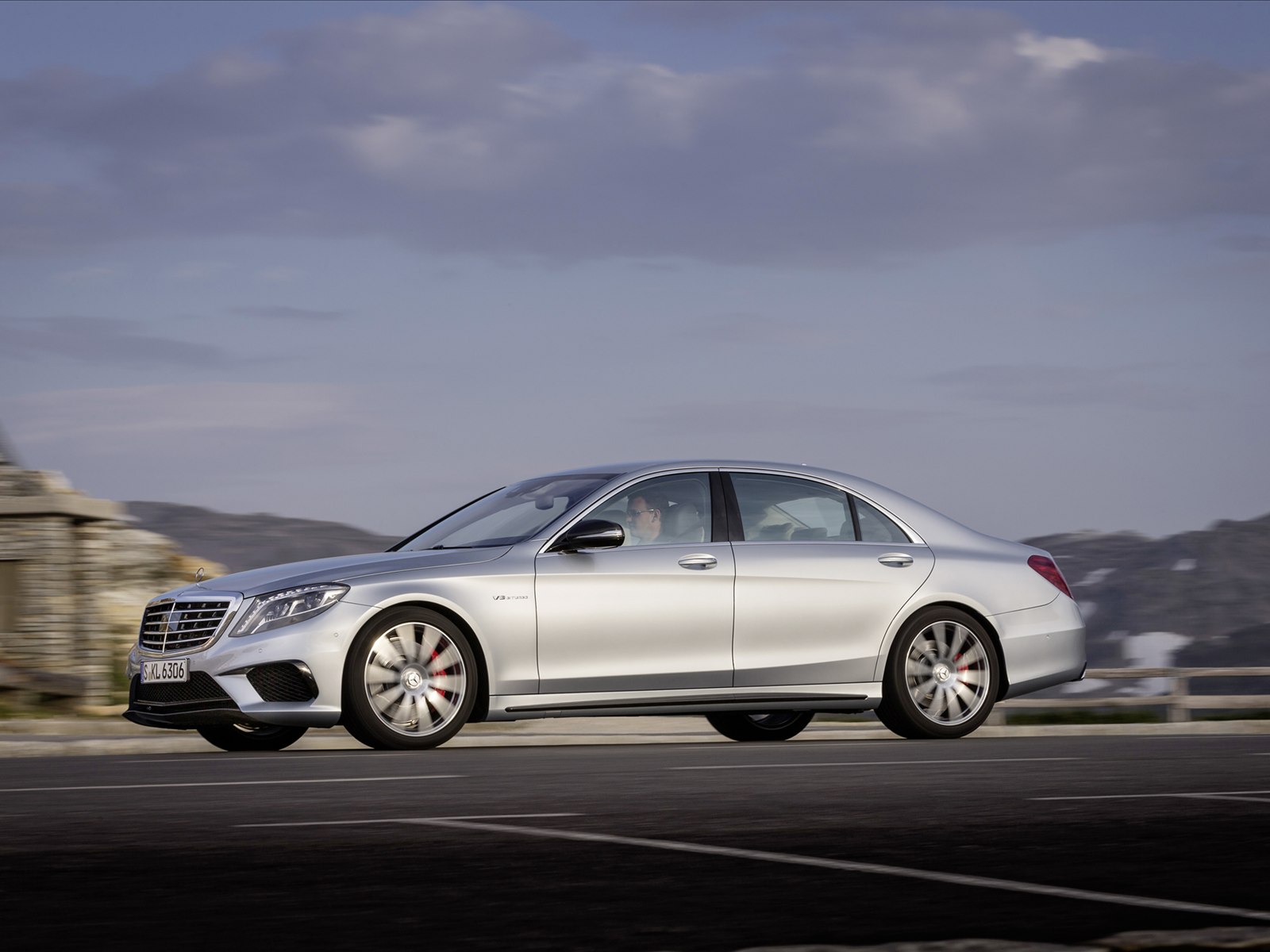 Mercedes-Benz S63 AMG 2014
