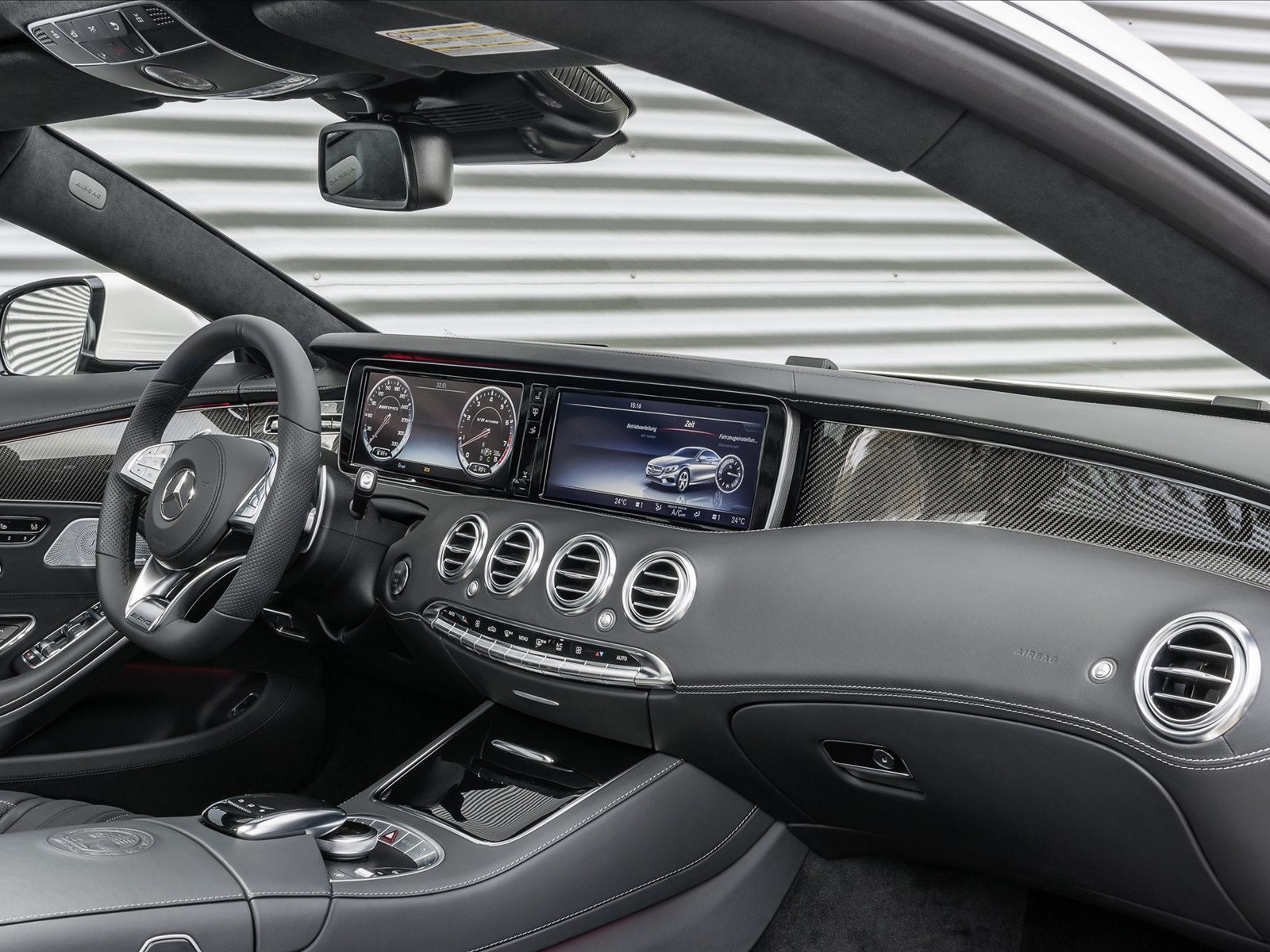 Mercedes Benz S63 AMG Coupe 2015