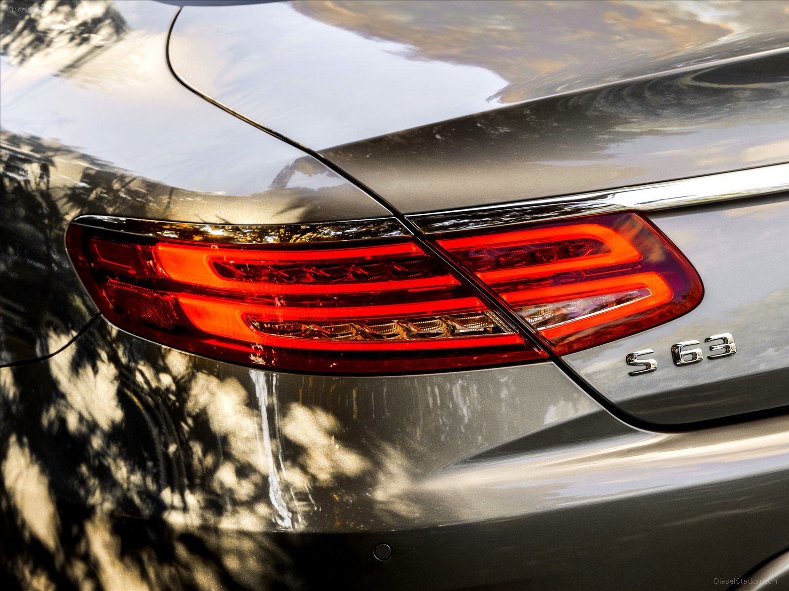 Mercedes Benz S63 AMG Coupe 2015