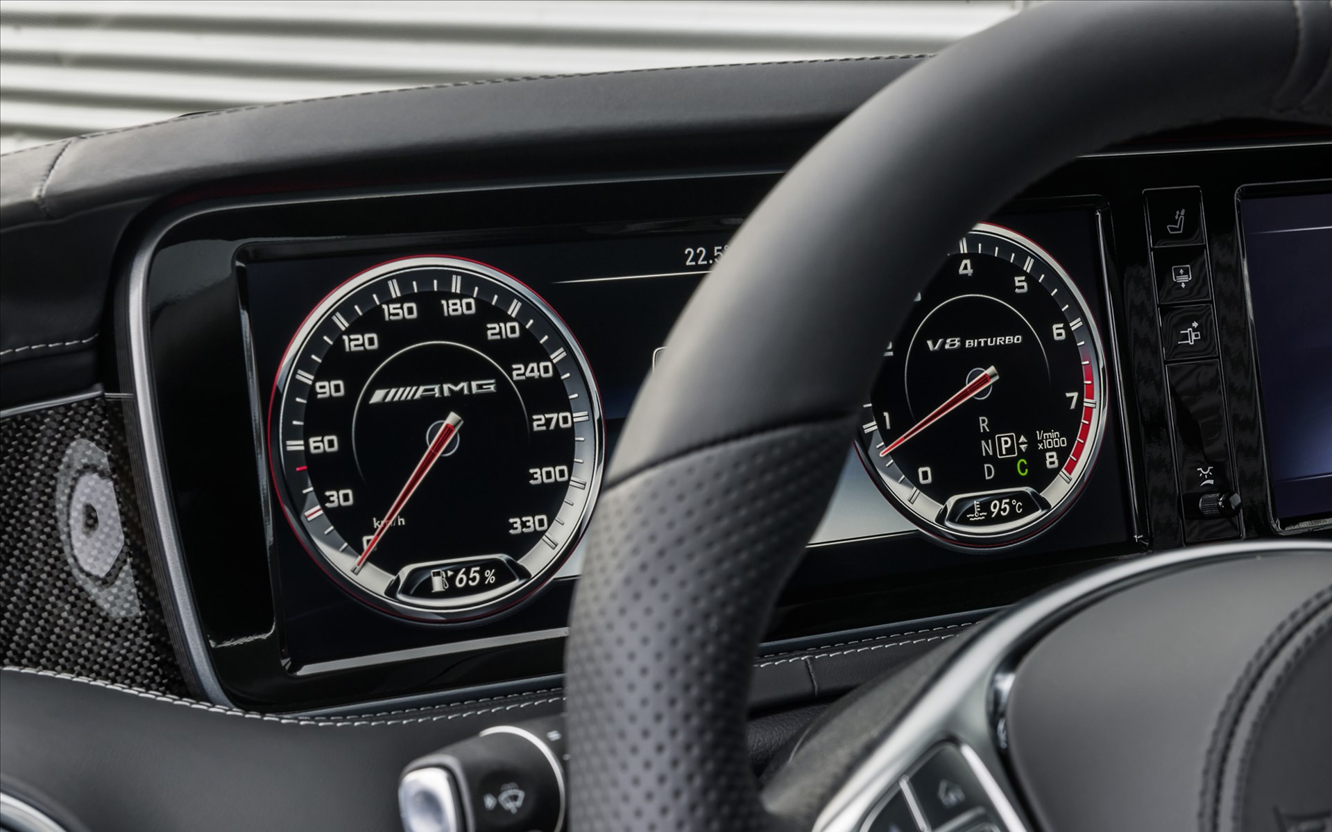 Mercedes Benz S63 AMG Coupe 2015