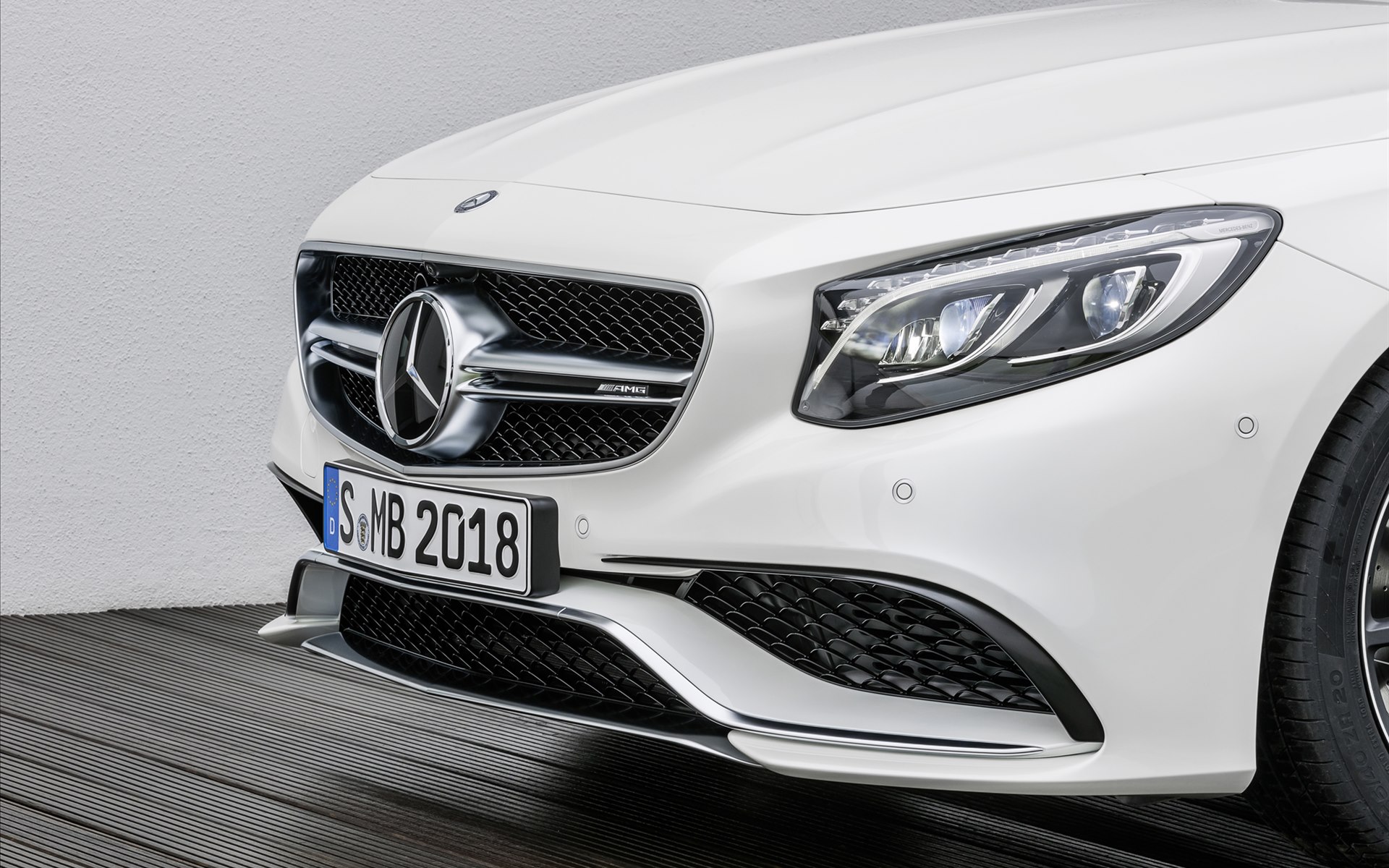 Mercedes Benz S63 AMG Coupe 2015