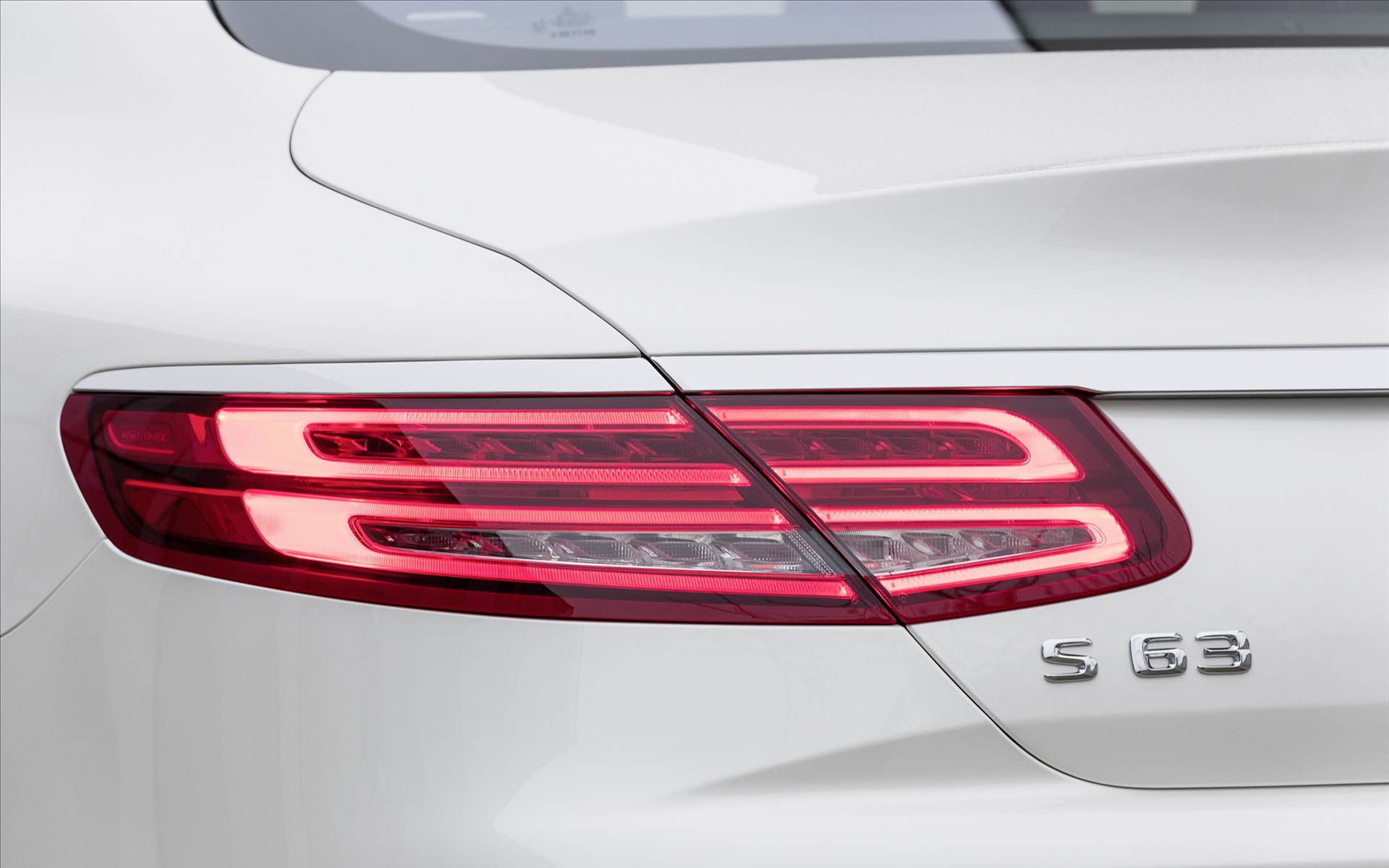 Mercedes Benz S63 AMG Coupe 2015