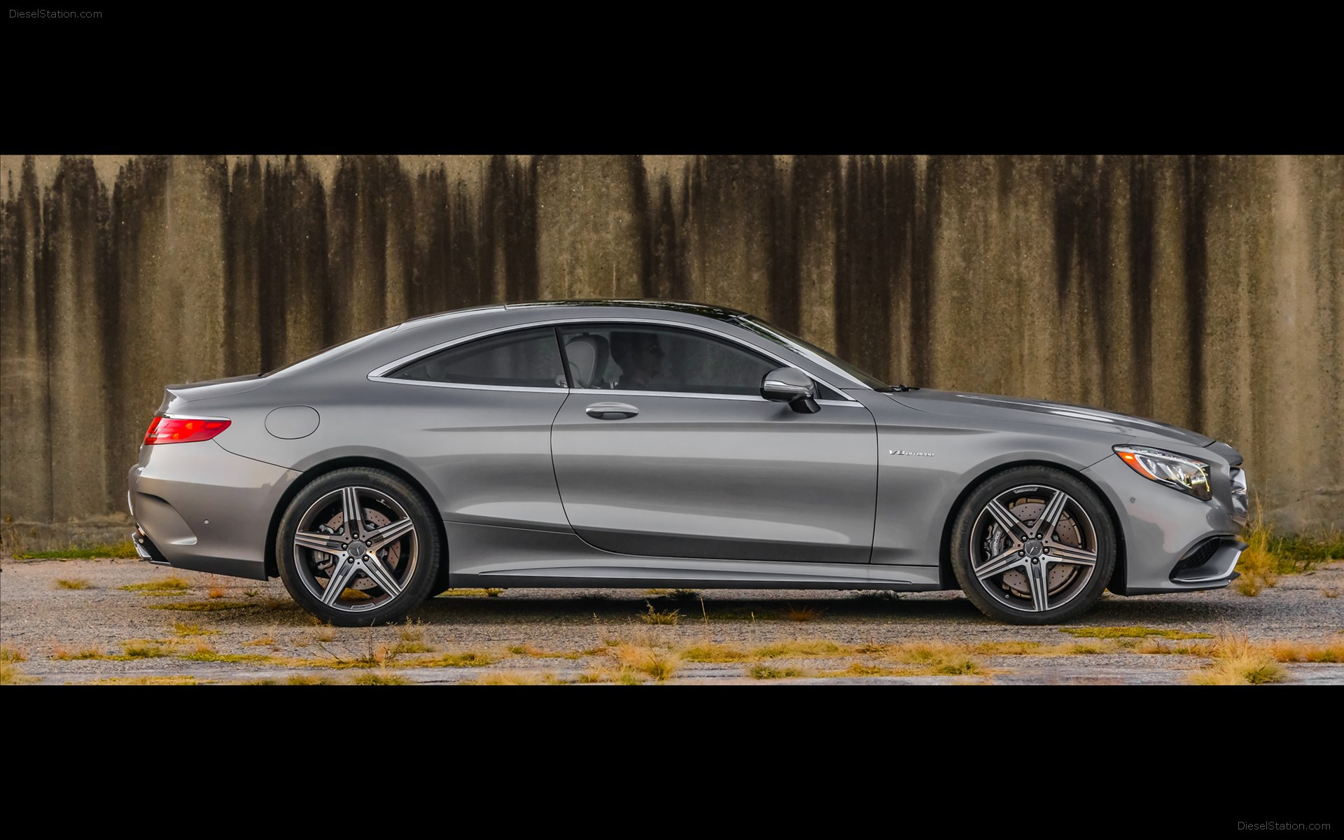 Mercedes Benz S63 AMG Coupe 2015