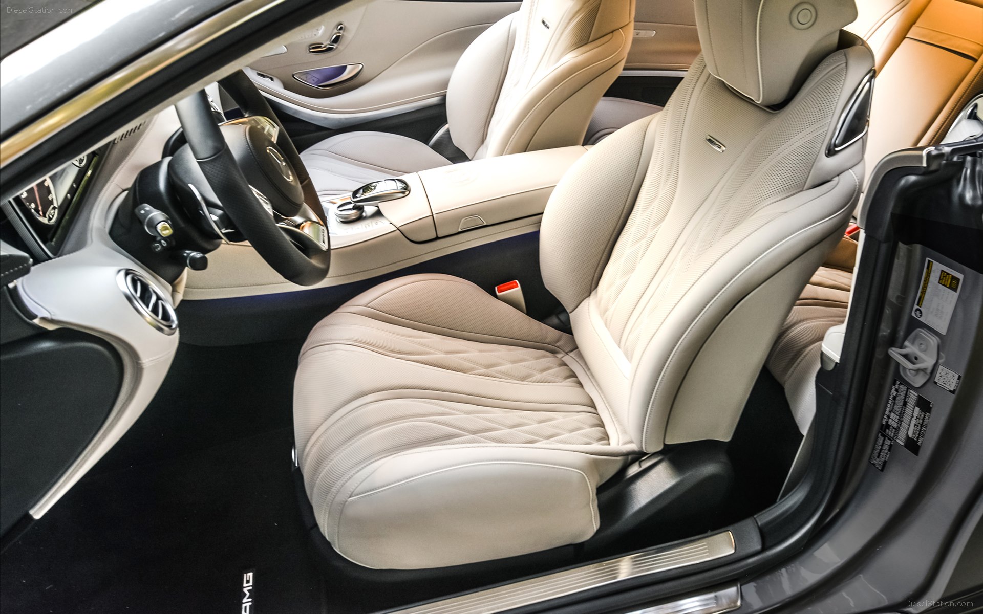 Mercedes Benz S63 AMG Coupe 2015