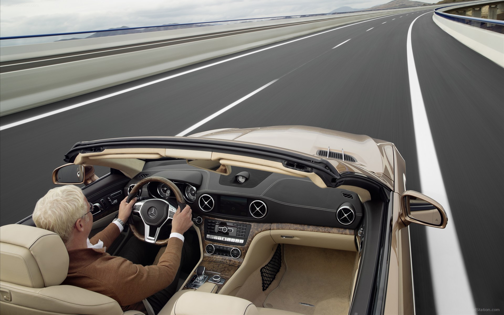 Mercedes Benz SL 2013