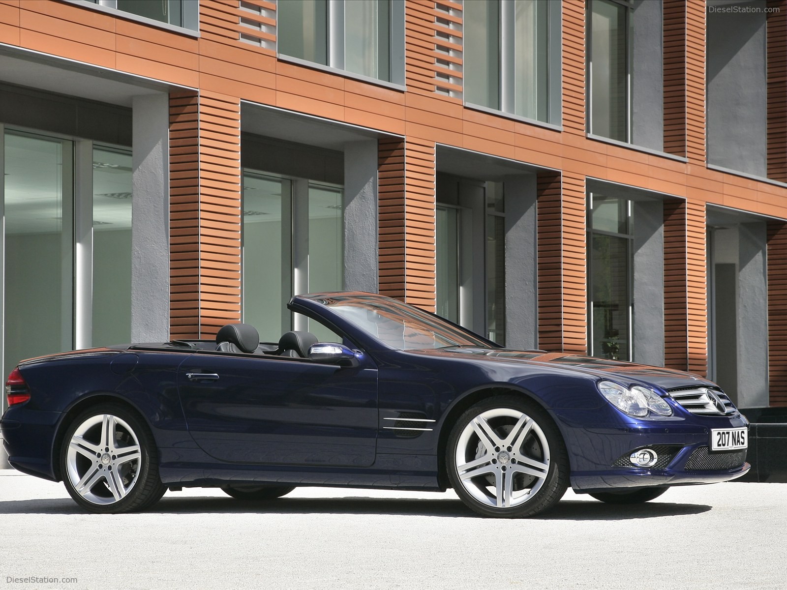 Mercedes Benz SL-Class Sport Edition 2007 Mercedes Benz SL-Class Sport Edition 2007