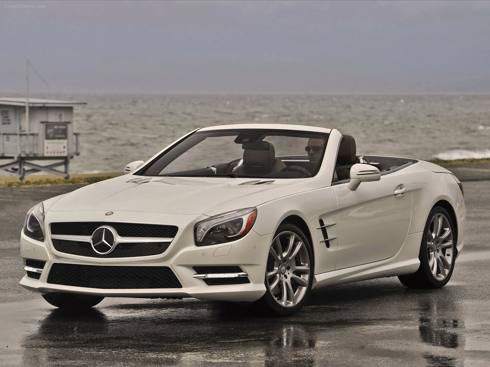 Mercedes Benz SL550 2013