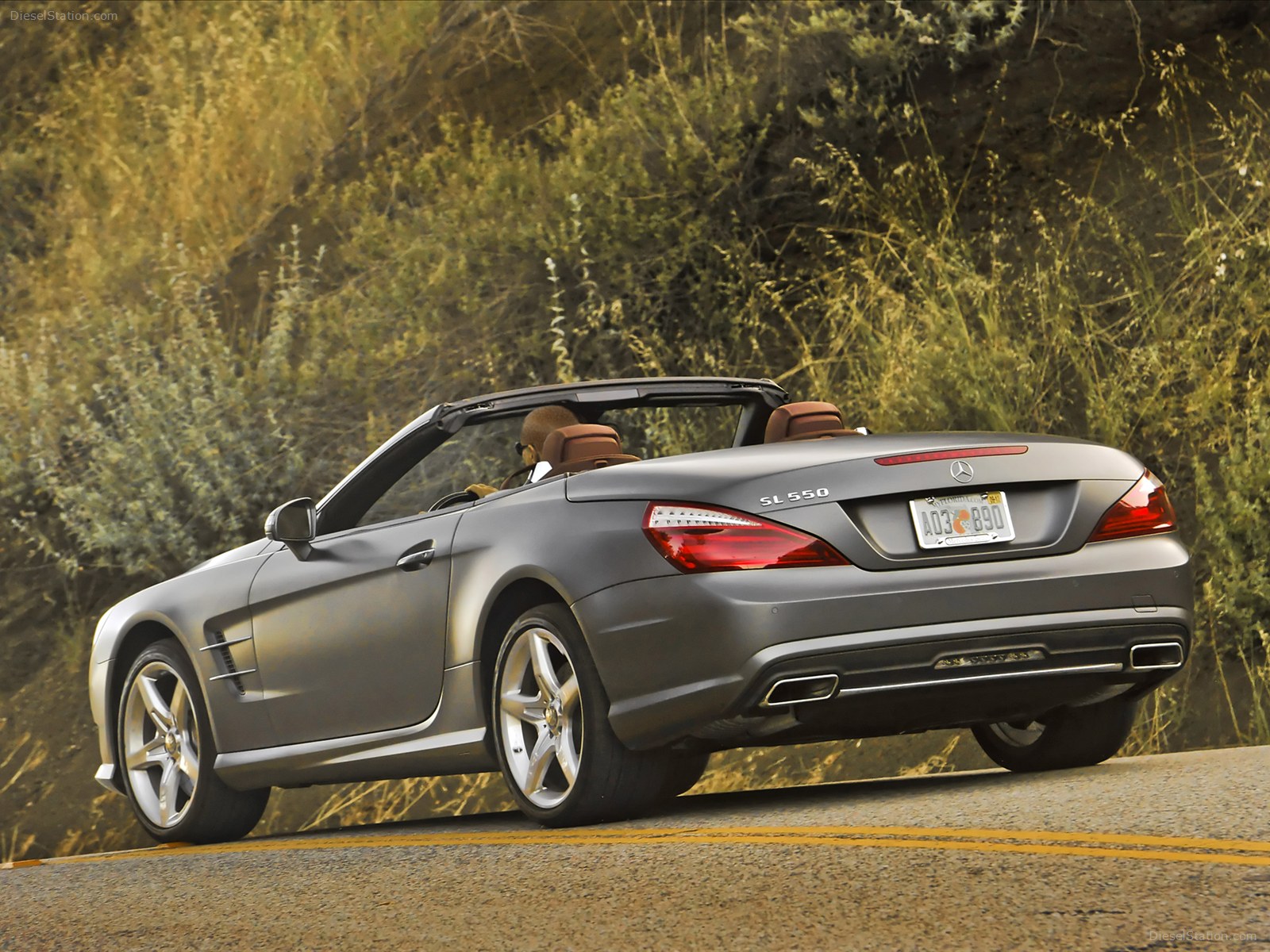 Mercedes Benz SL550 2013